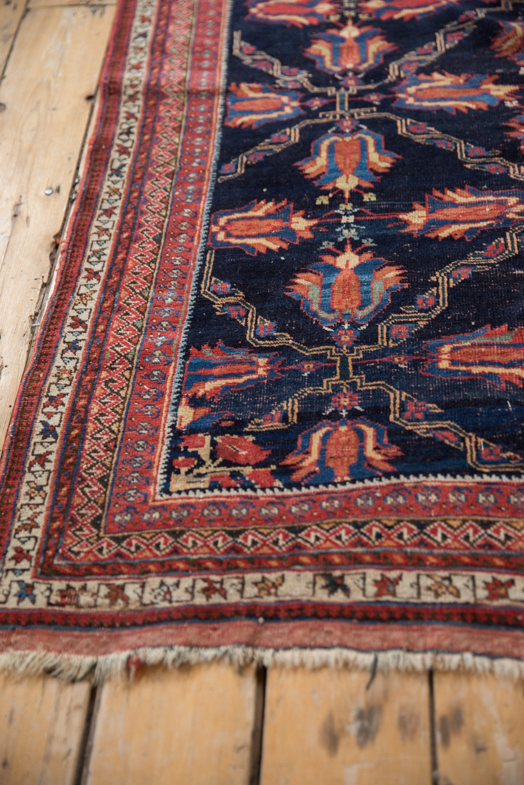 4x5.5 Antique Fine Afshar Rug