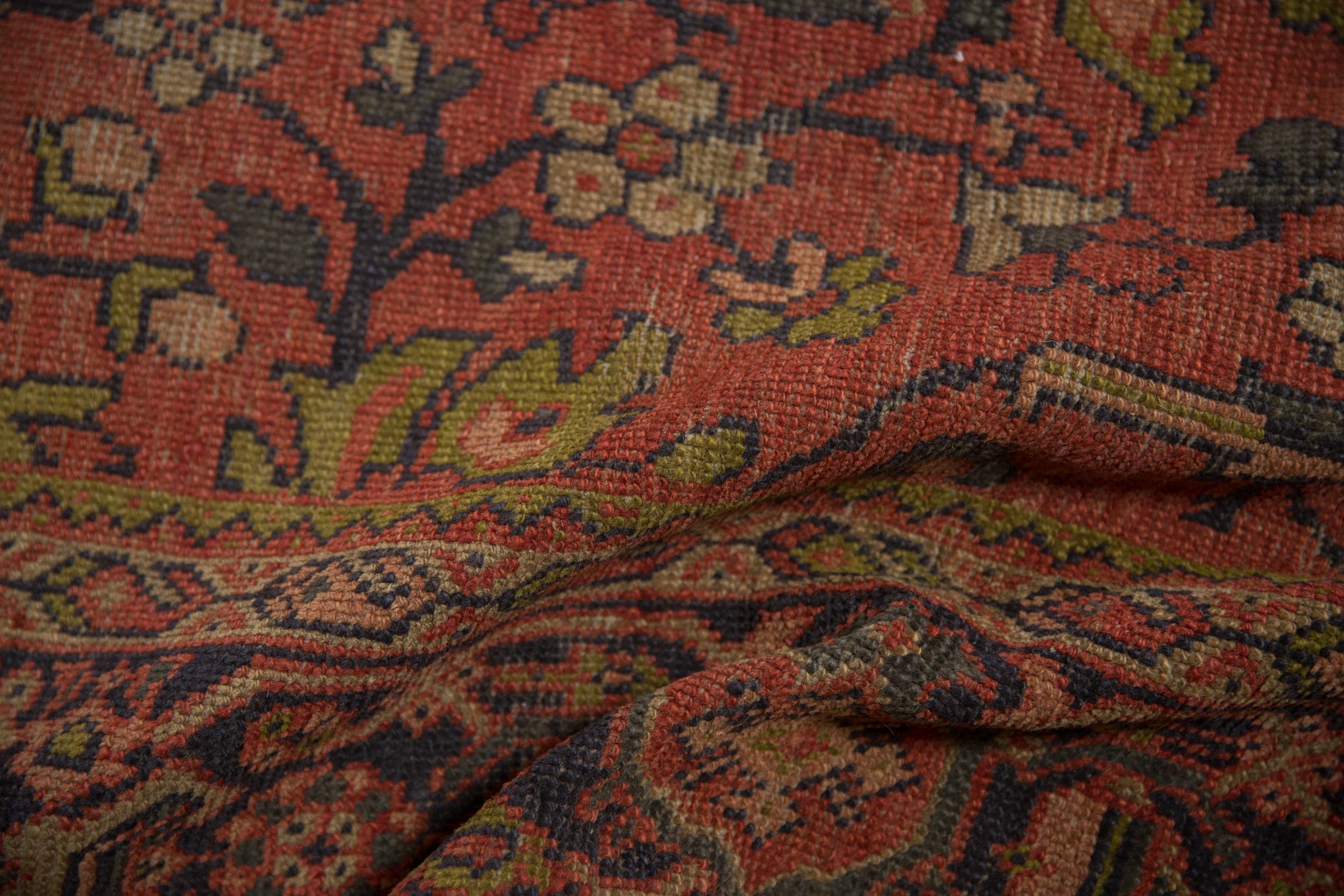 9x11 Vintage Mahal Carpet