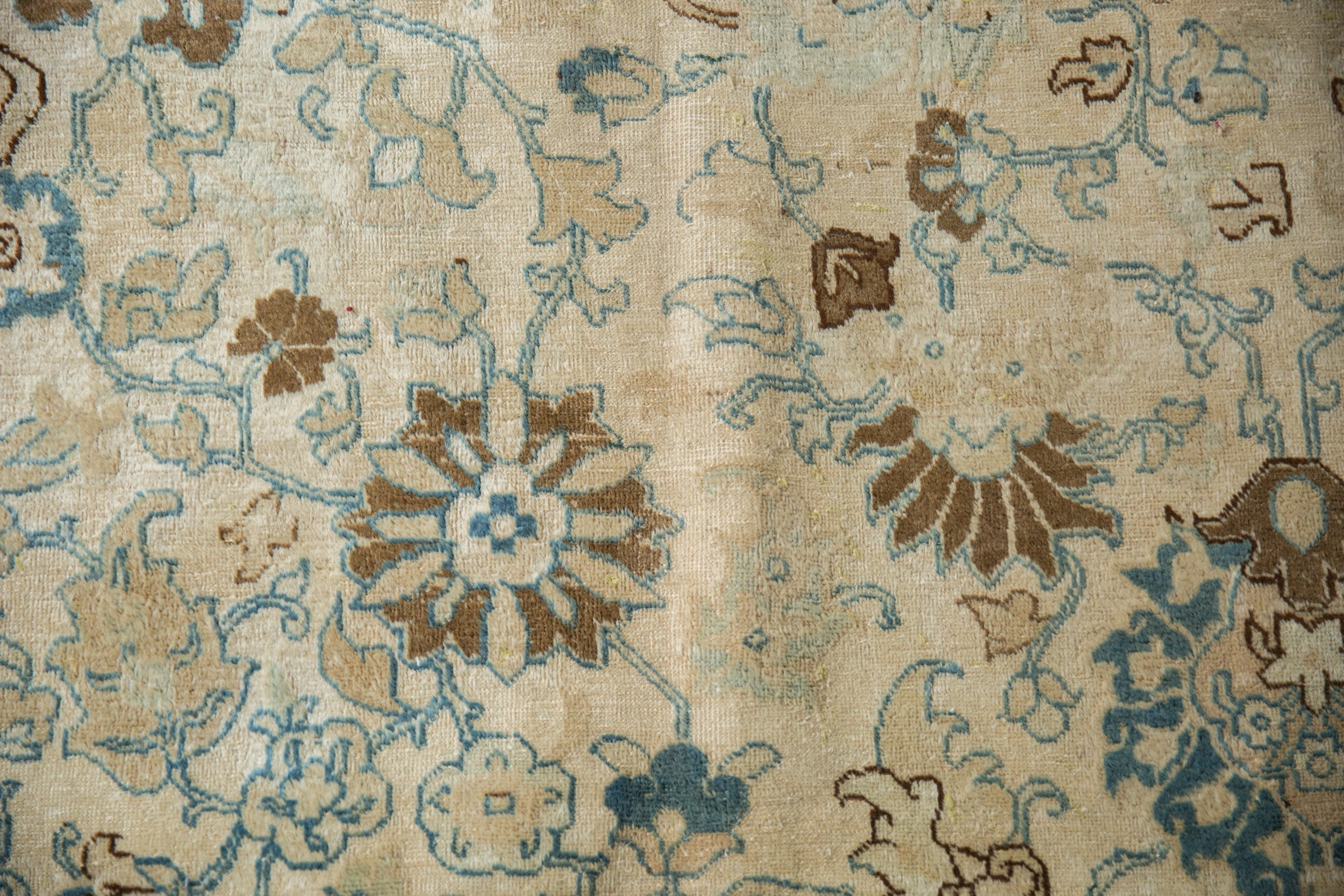 9x12 Vintage Distressed Tabriz Carpet