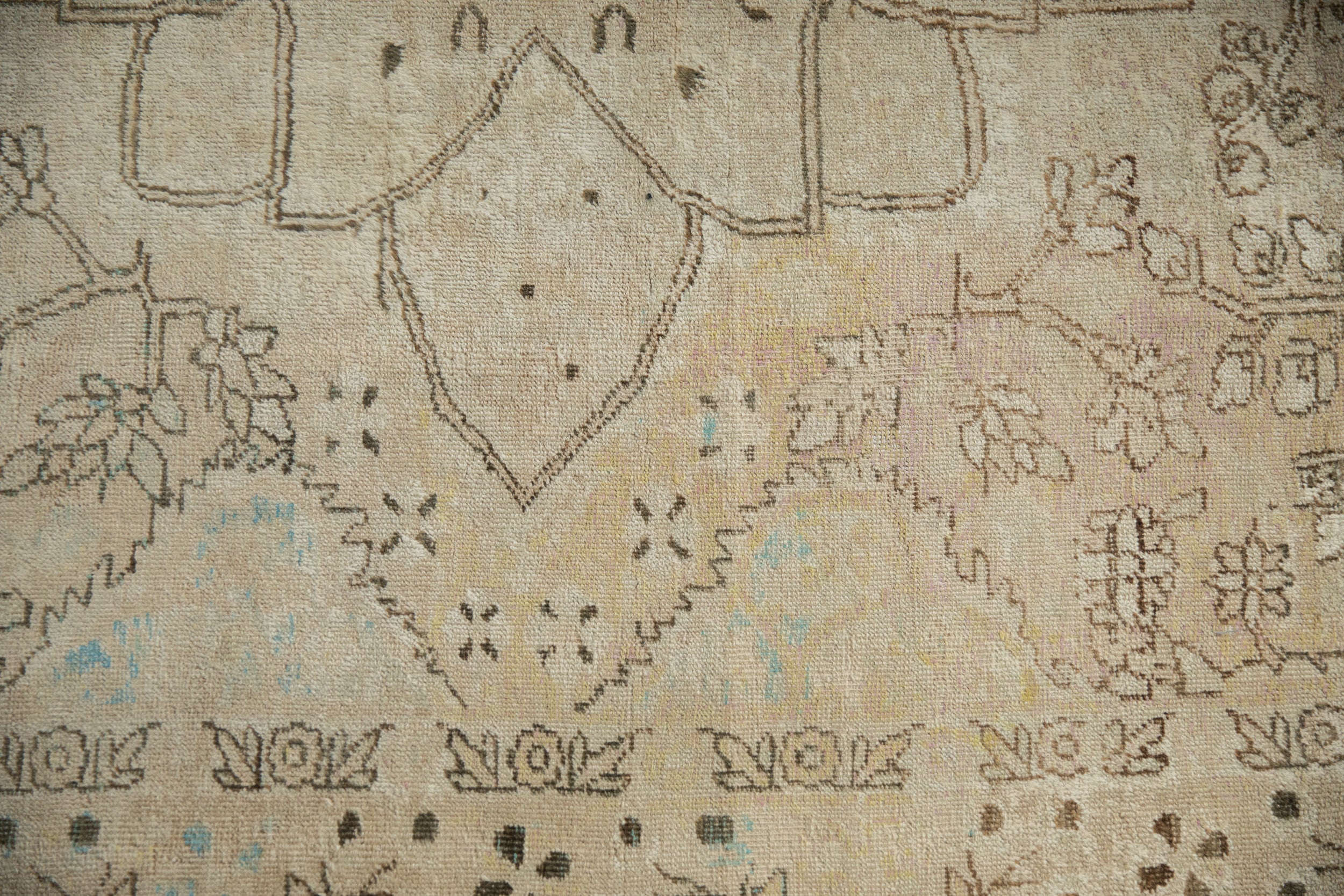 8x11 Antique Distressed Kerman Carpet