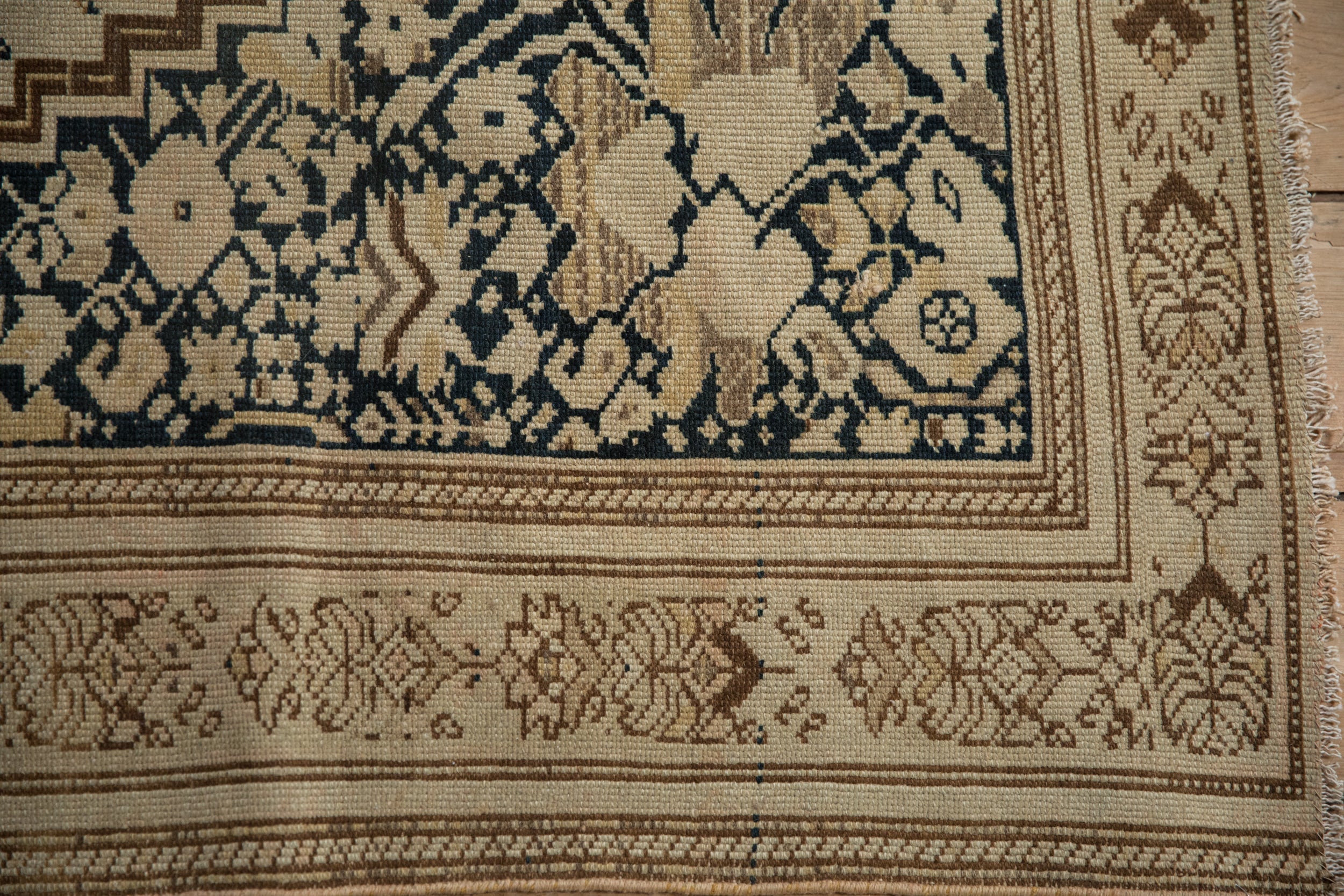 4.5x6.5 Antique Distressed Malayer Rug