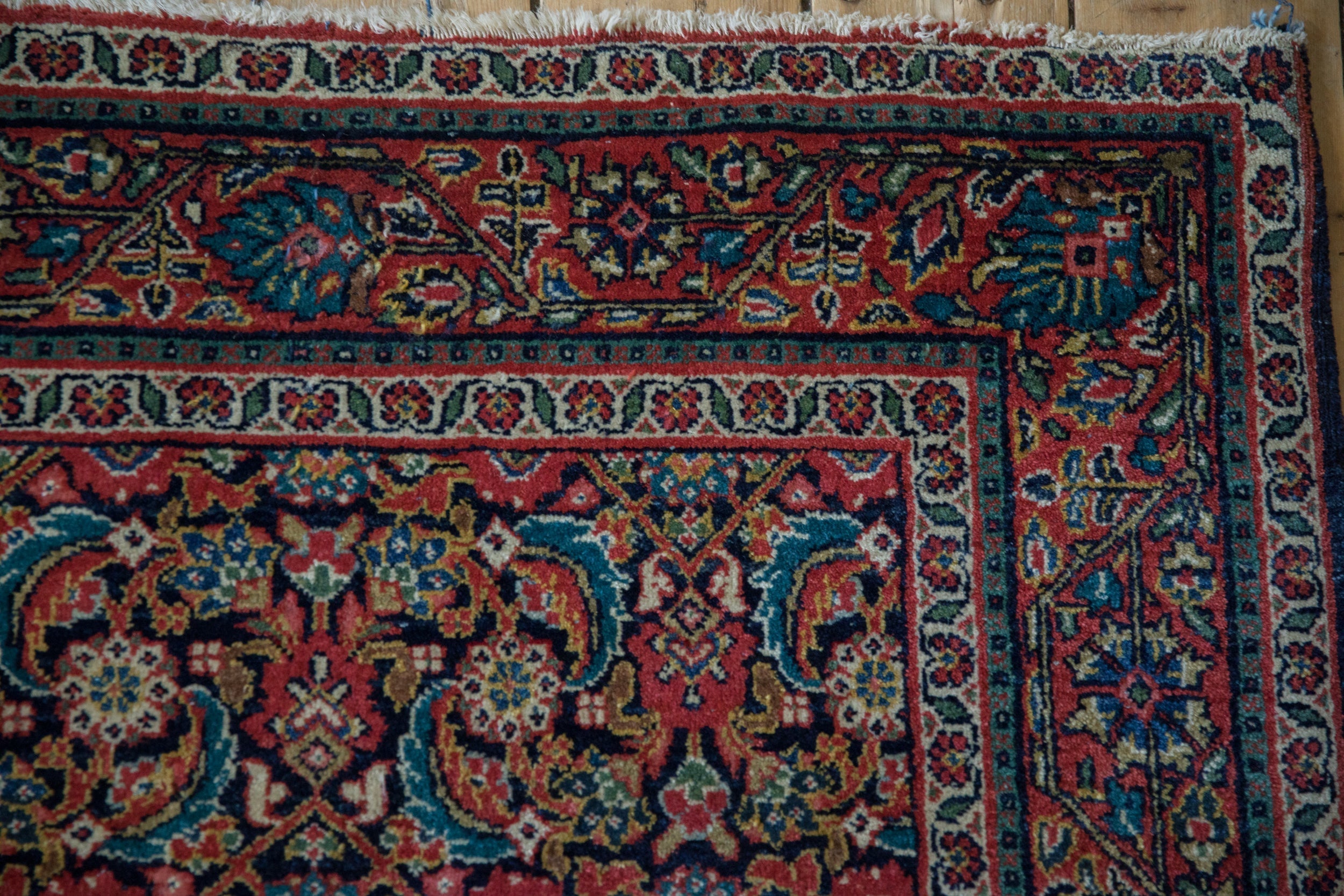 4.5x7 Vintage Sarouk Rug