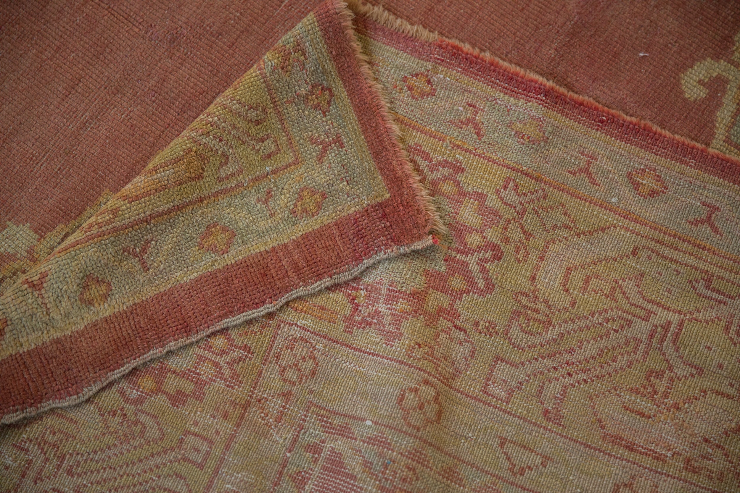 8.5x11.5 Vintage Distressed Oushak Carpet