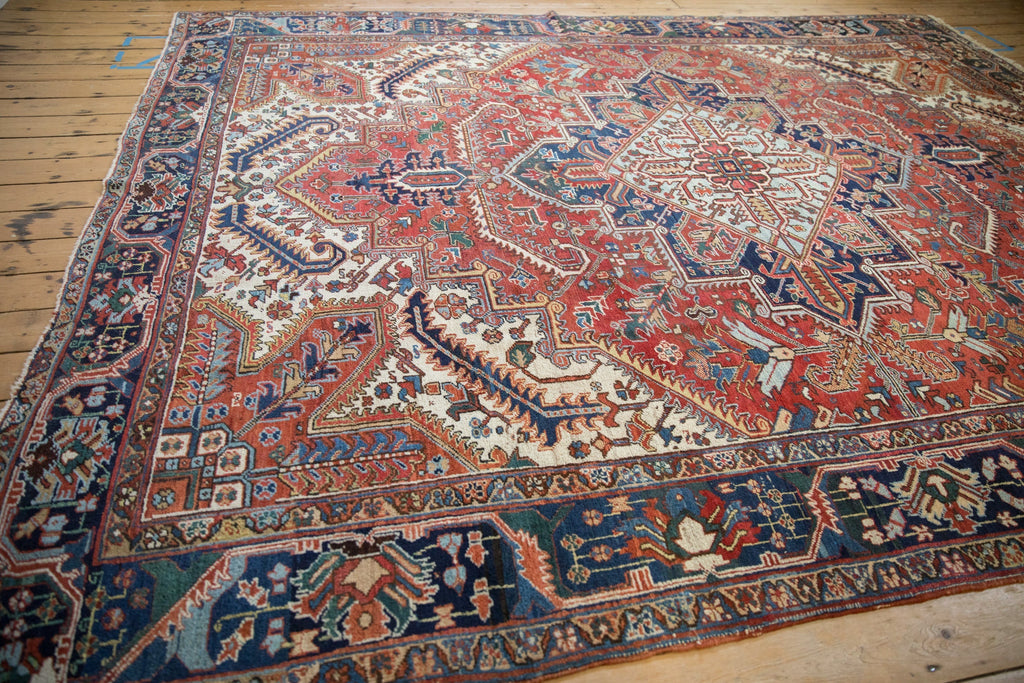 9.5x12 Vintage Heriz Carpet