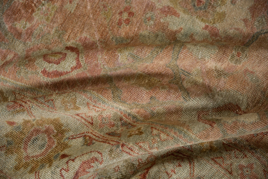 6.5x10 Vintage Distressed Mahal Carpet