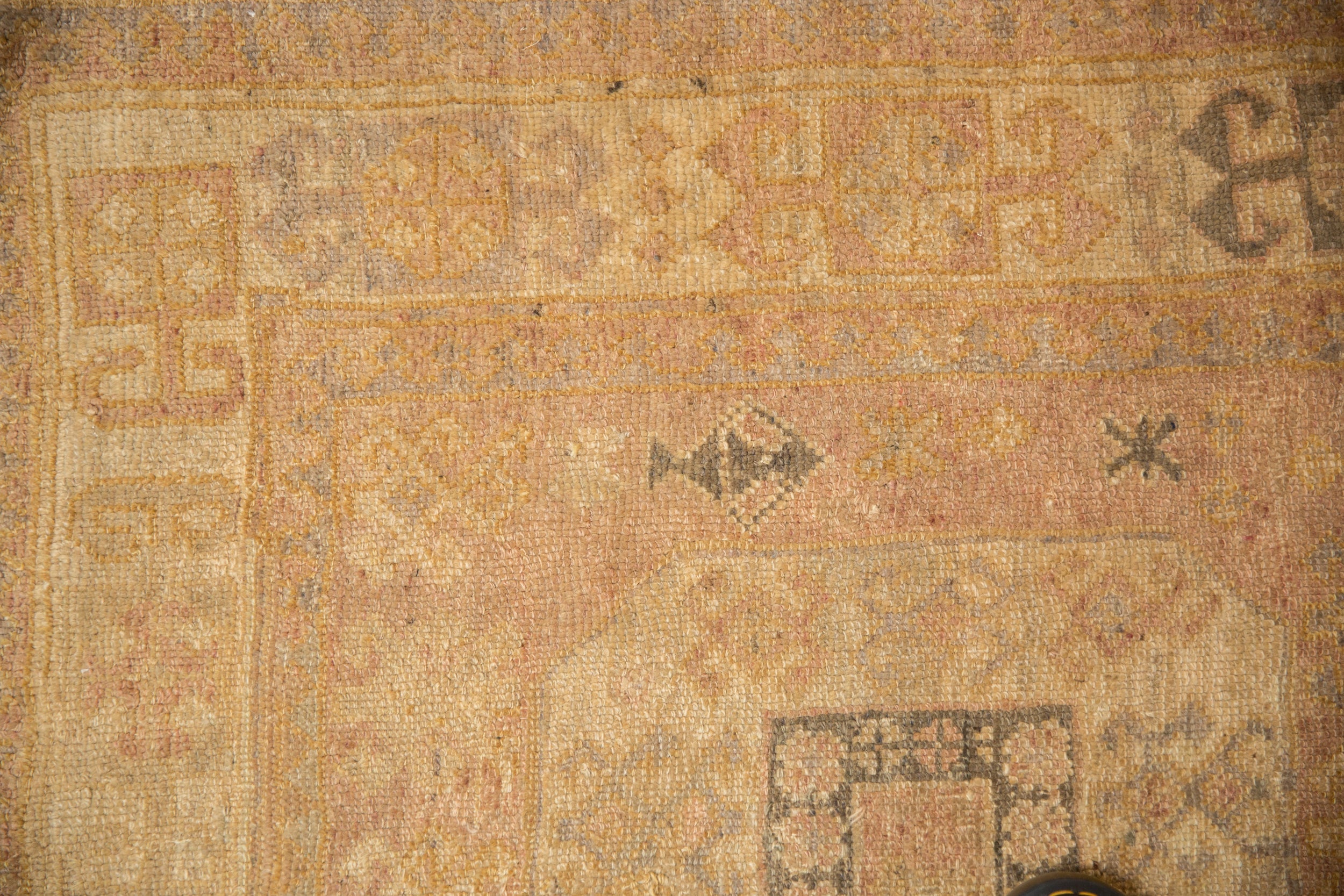 6x8 Vintage Distressed Oushak Carpet