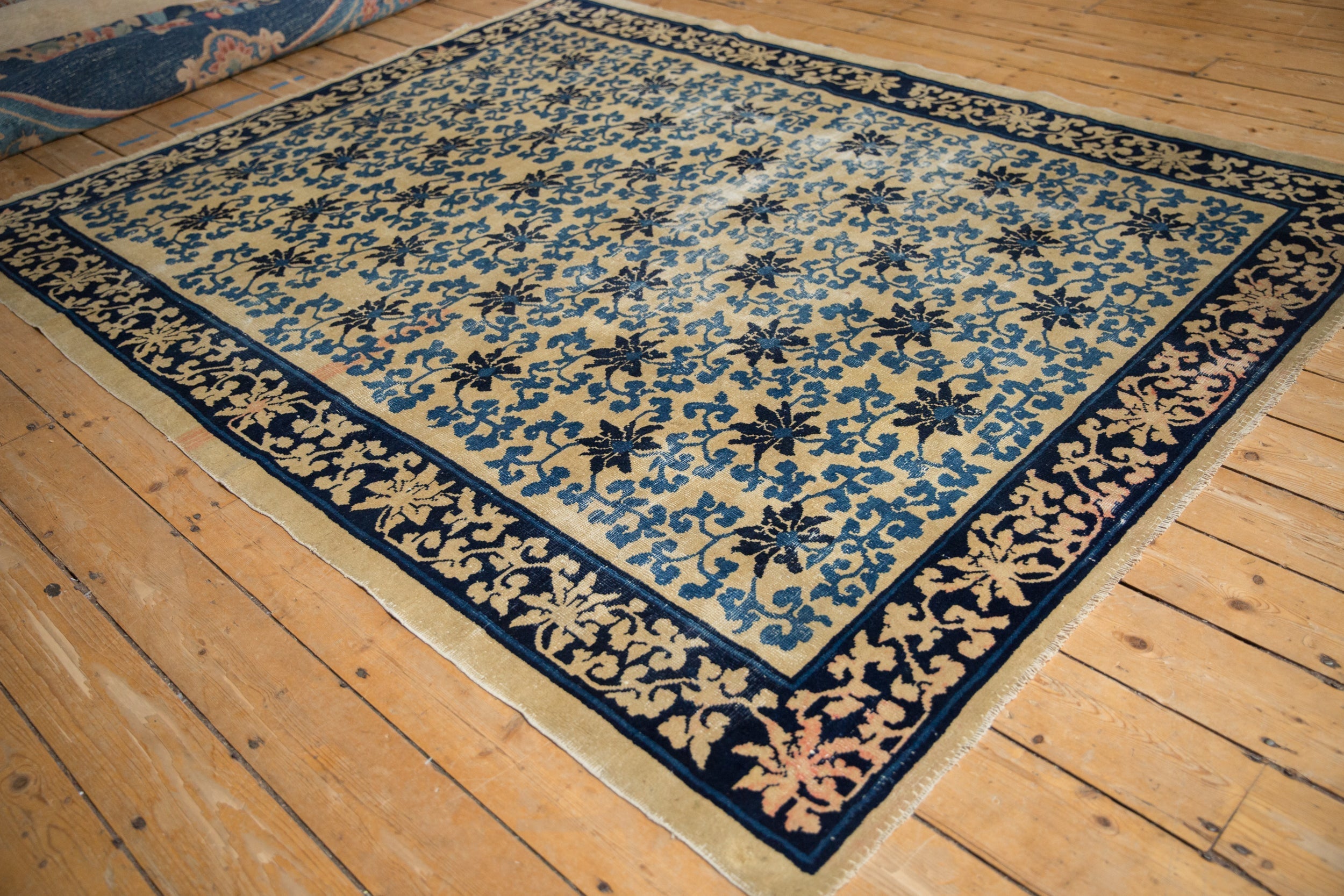 6x8 Antique Peking Carpet