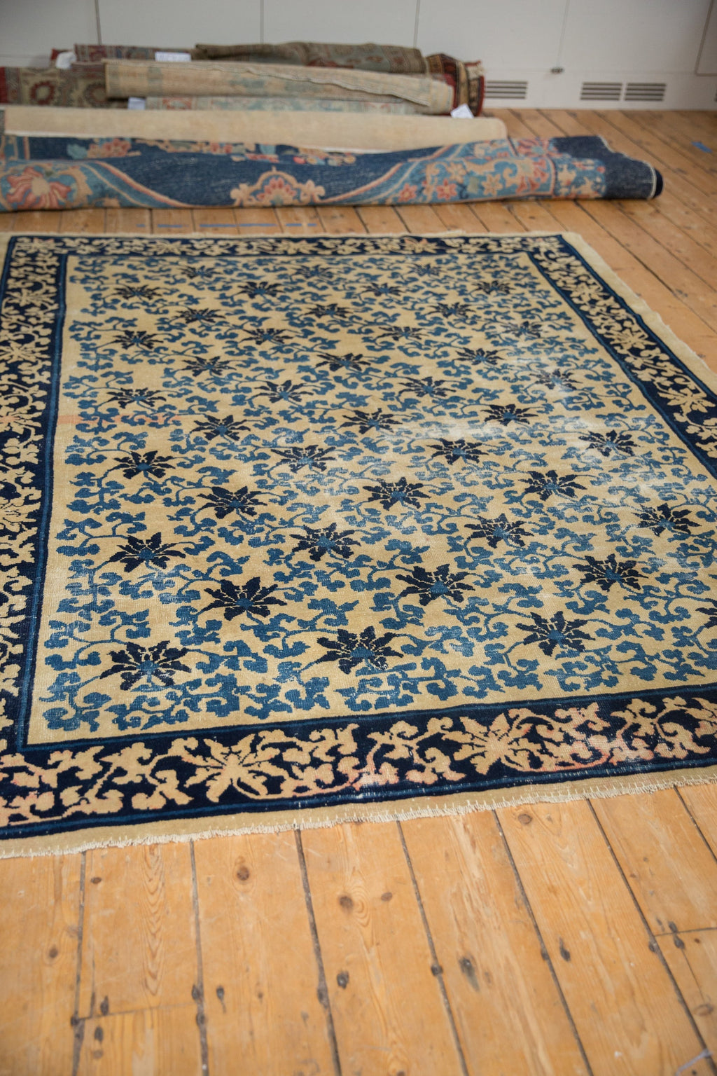 6x8 Antique Peking Carpet