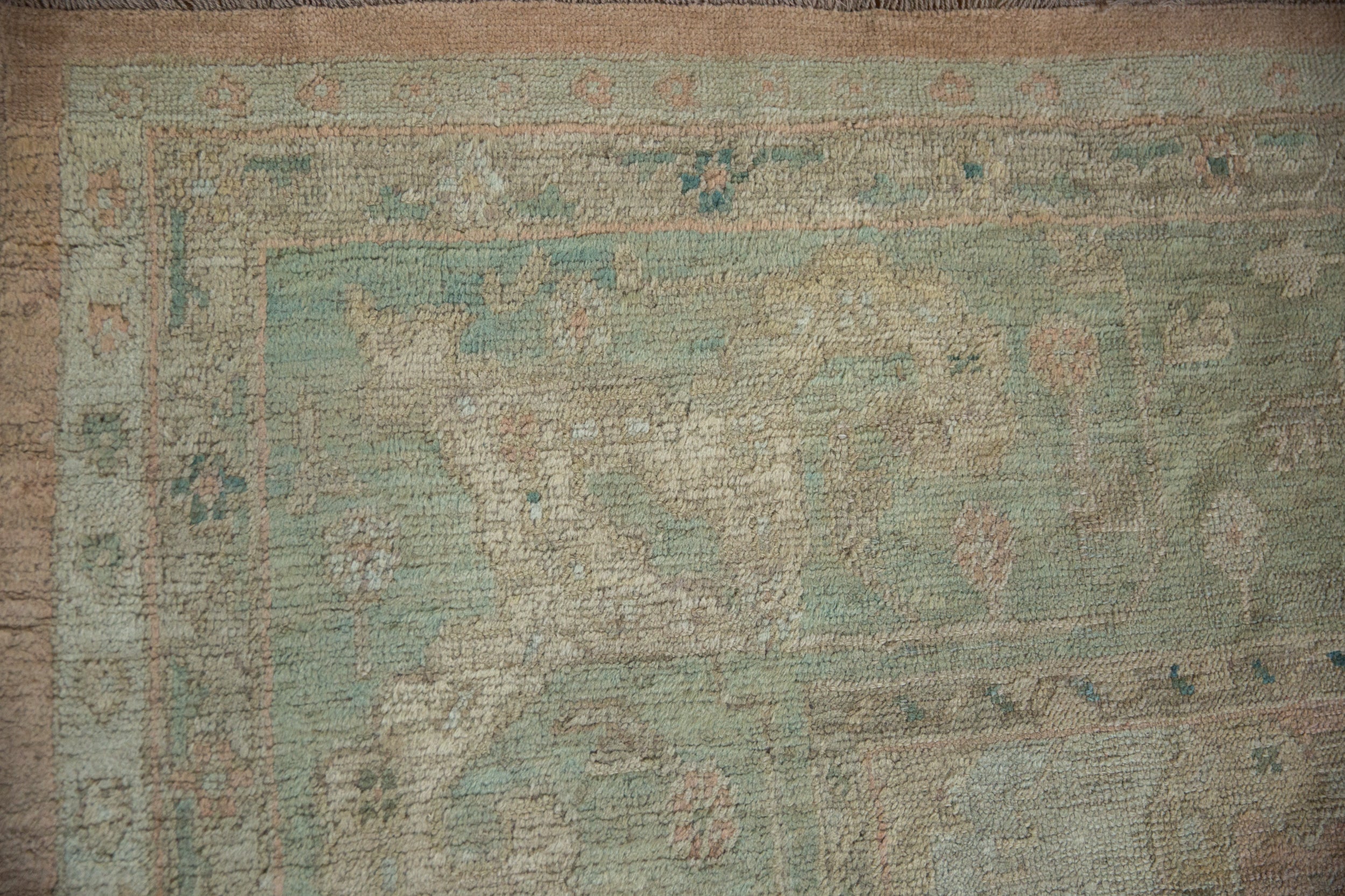 9x11.5 Vintage Distressed Oushak Carpet