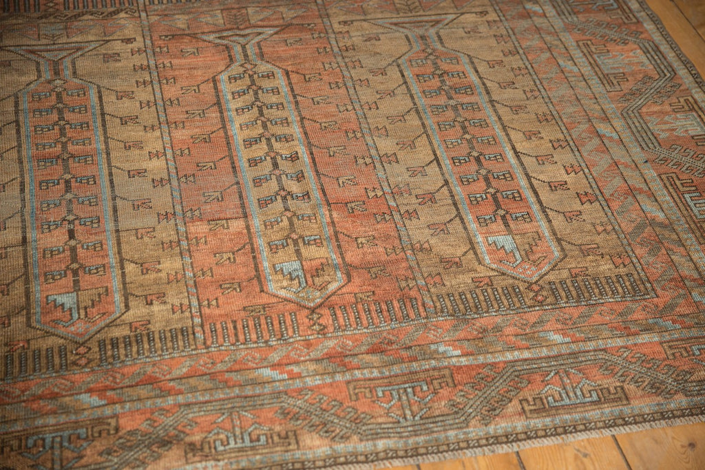 5.5x10 Vintage Distressed Belouch Carpet