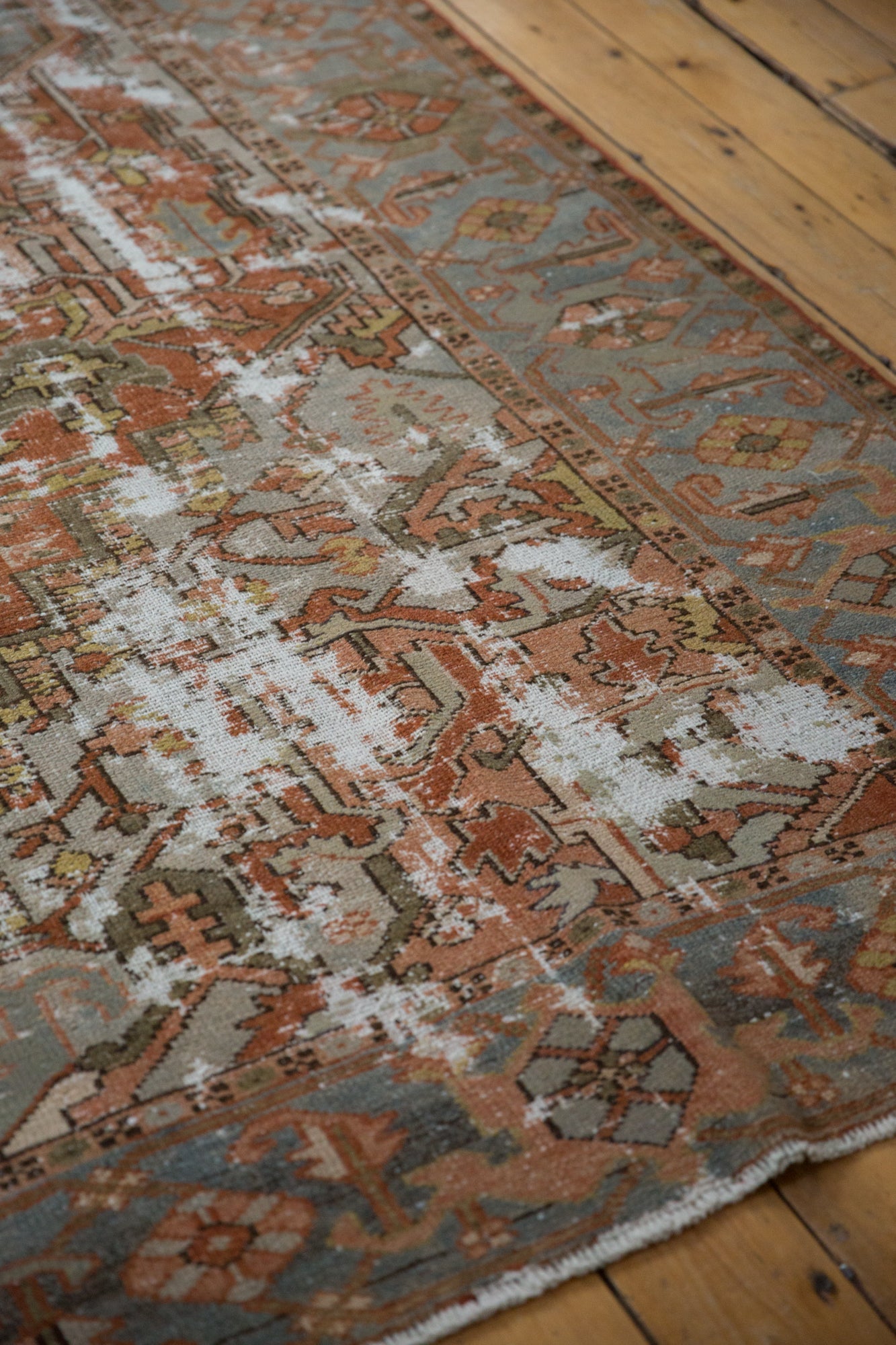 8x11 Antique Distressed Karaja Carpet