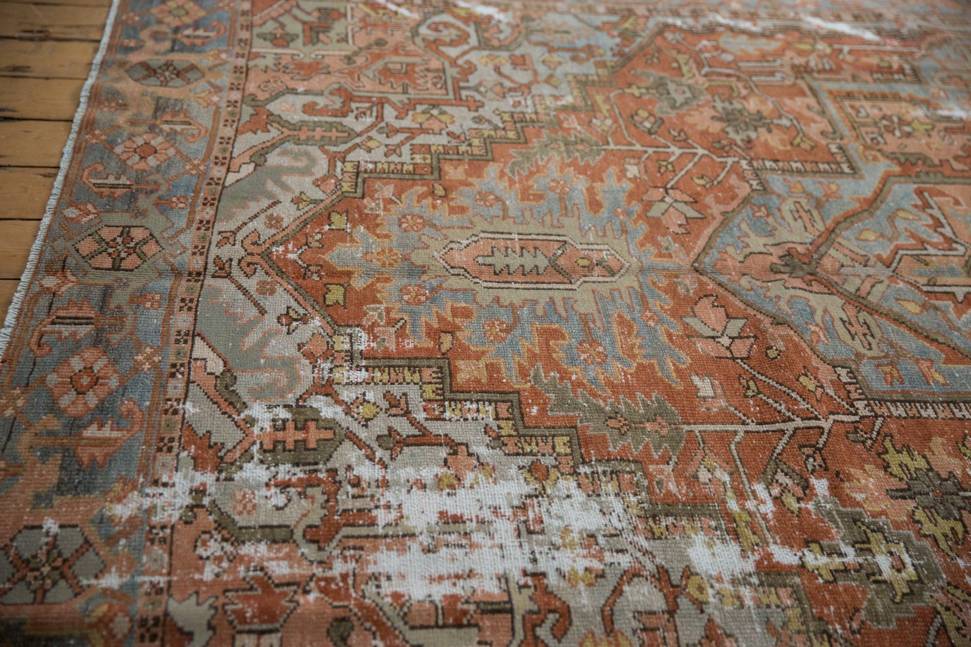 8x11 Antique Distressed Karaja Carpet