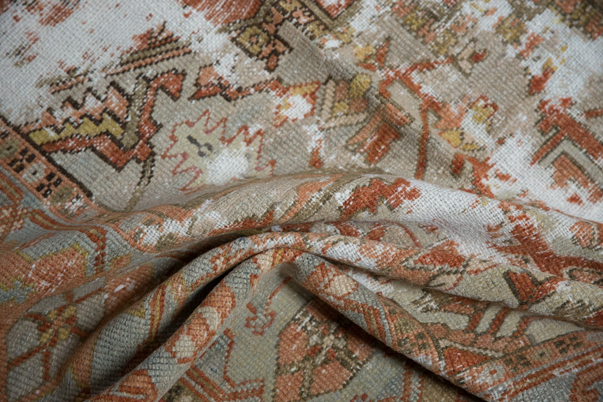 8x11 Antique Distressed Karaja Carpet