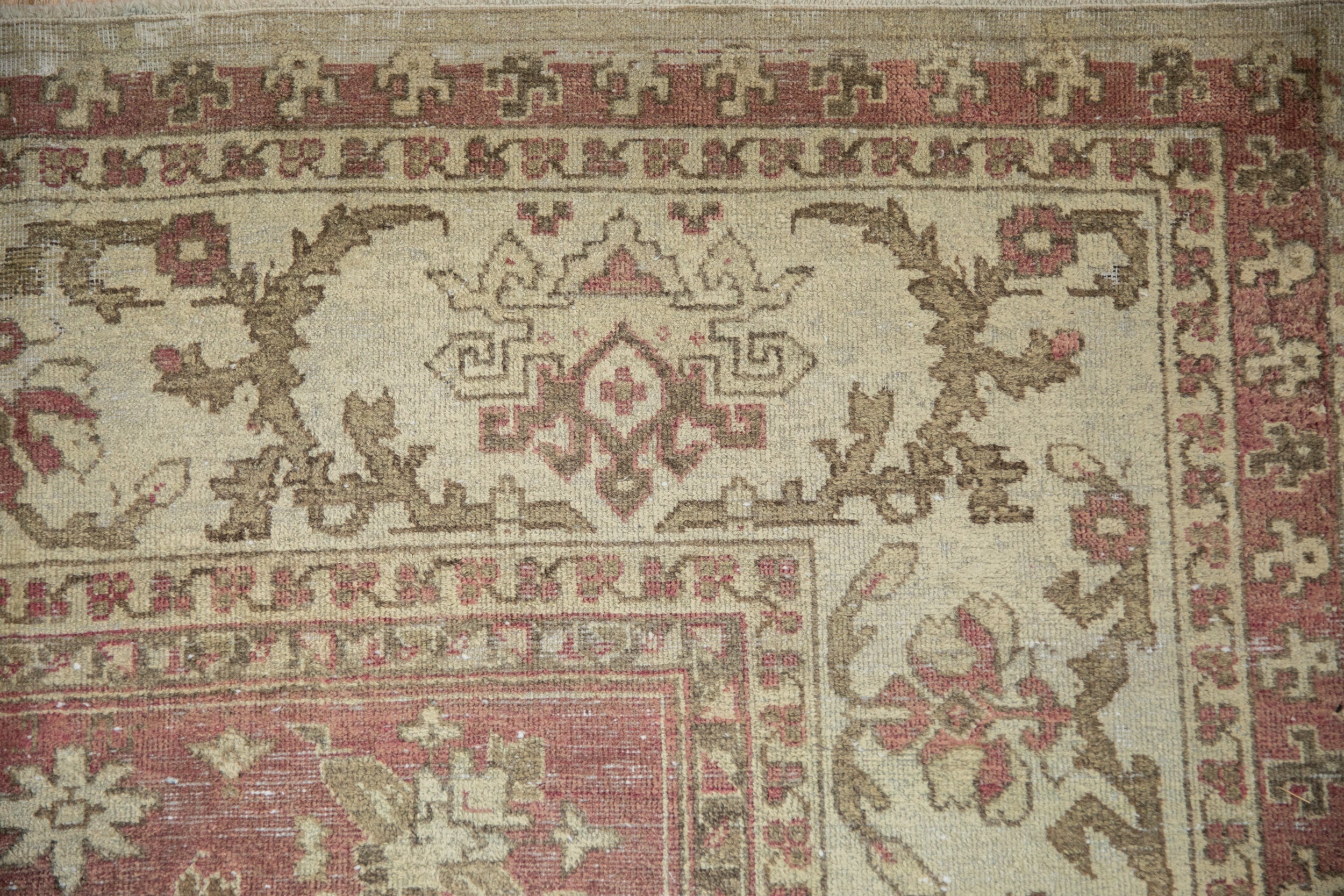 9x12 Vintage Distressed Amritsar Carpet