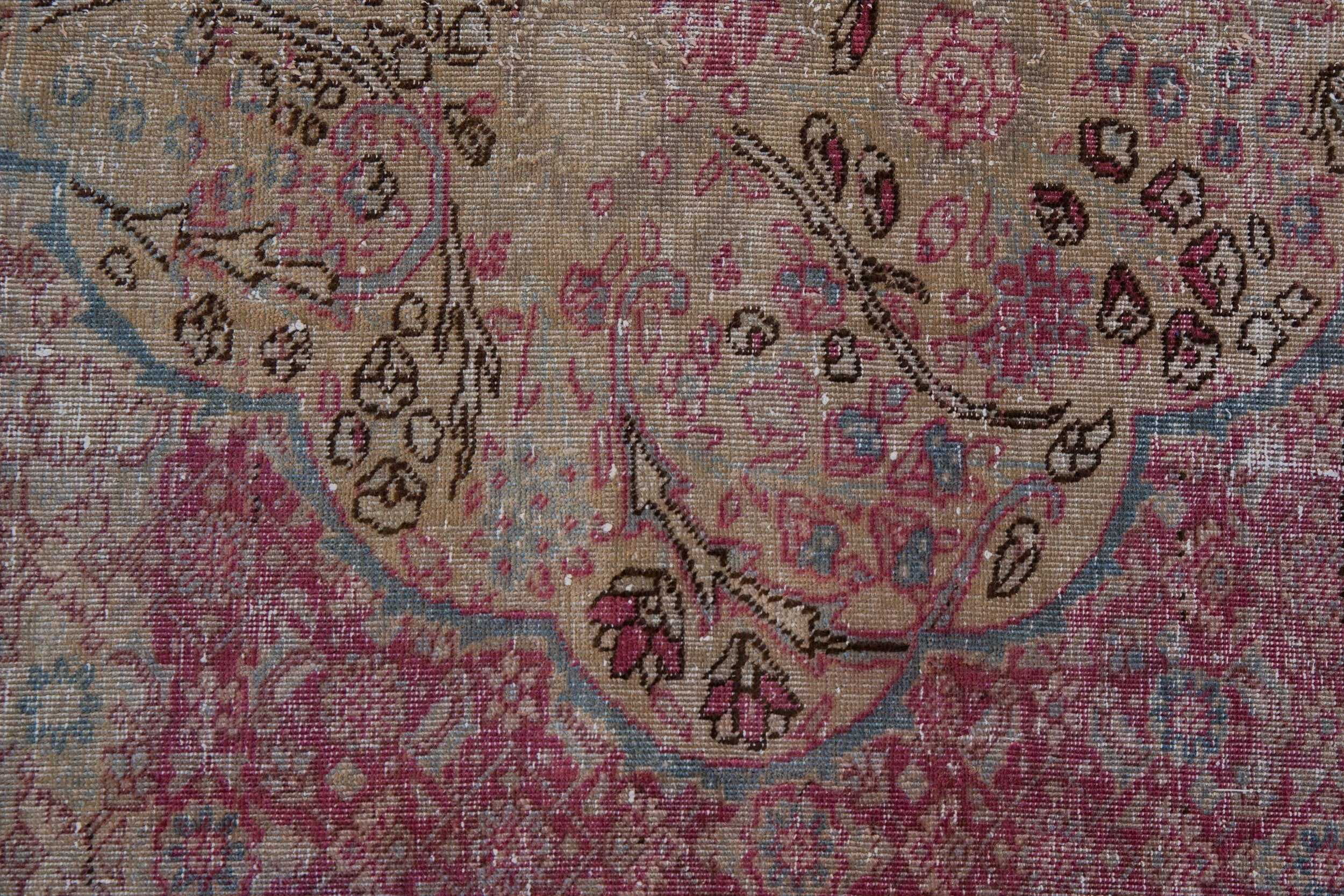 7.5x10.5 Vintage Distressed Kayseri Carpet