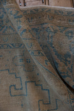 7x10.5 Vintage Distressed Veece Carpet