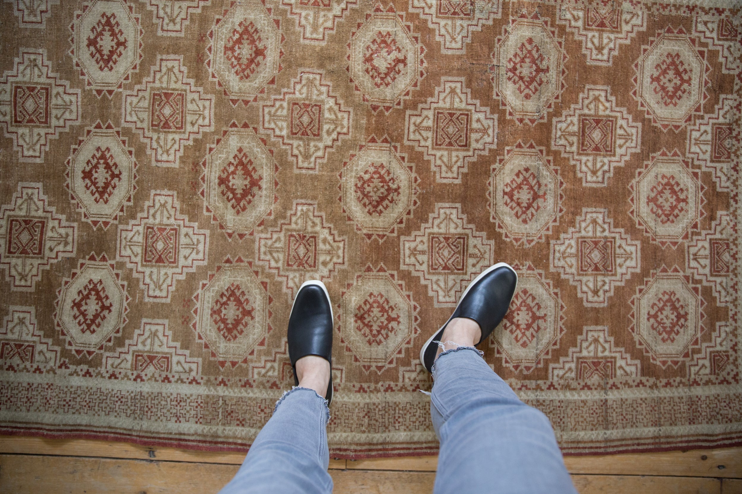 4x7 Vintage Distressed Belouch Rug