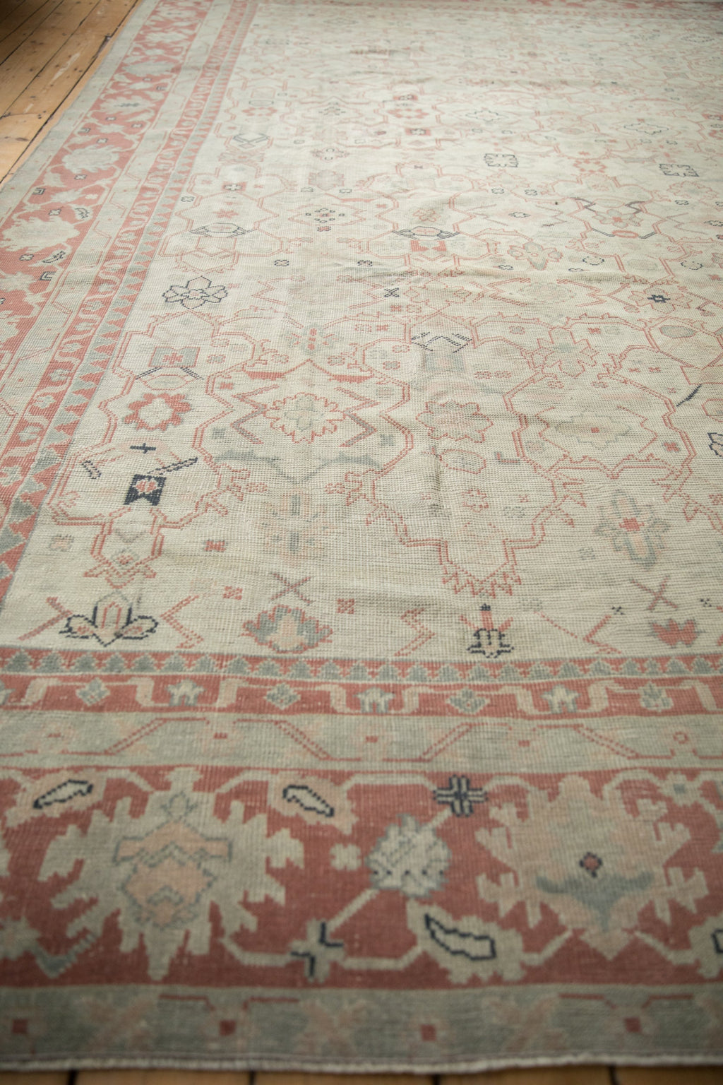 9.5x12.5 Vintage Distressed Anatolian Carpet
