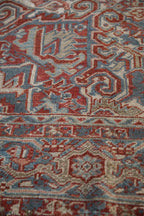 8x11 Vintage Distressed Heriz Carpet