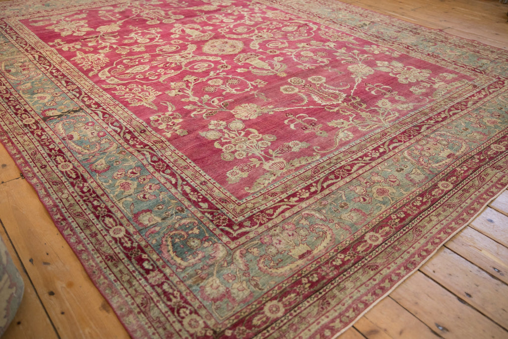8.5x11.5 Antique Distressed Yezd Carpet