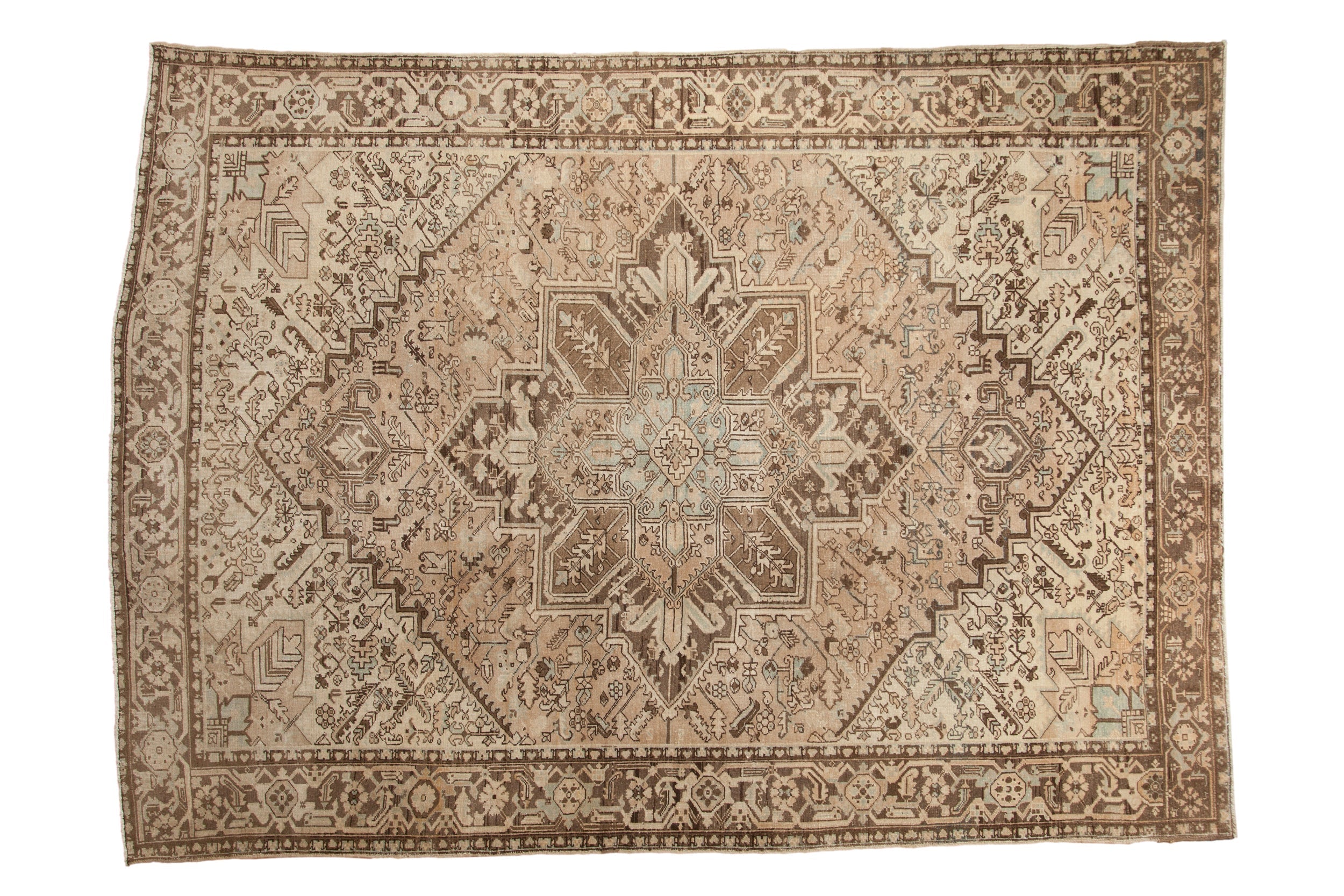 8x11 Vintage Distressed Mehrivan Carpet
