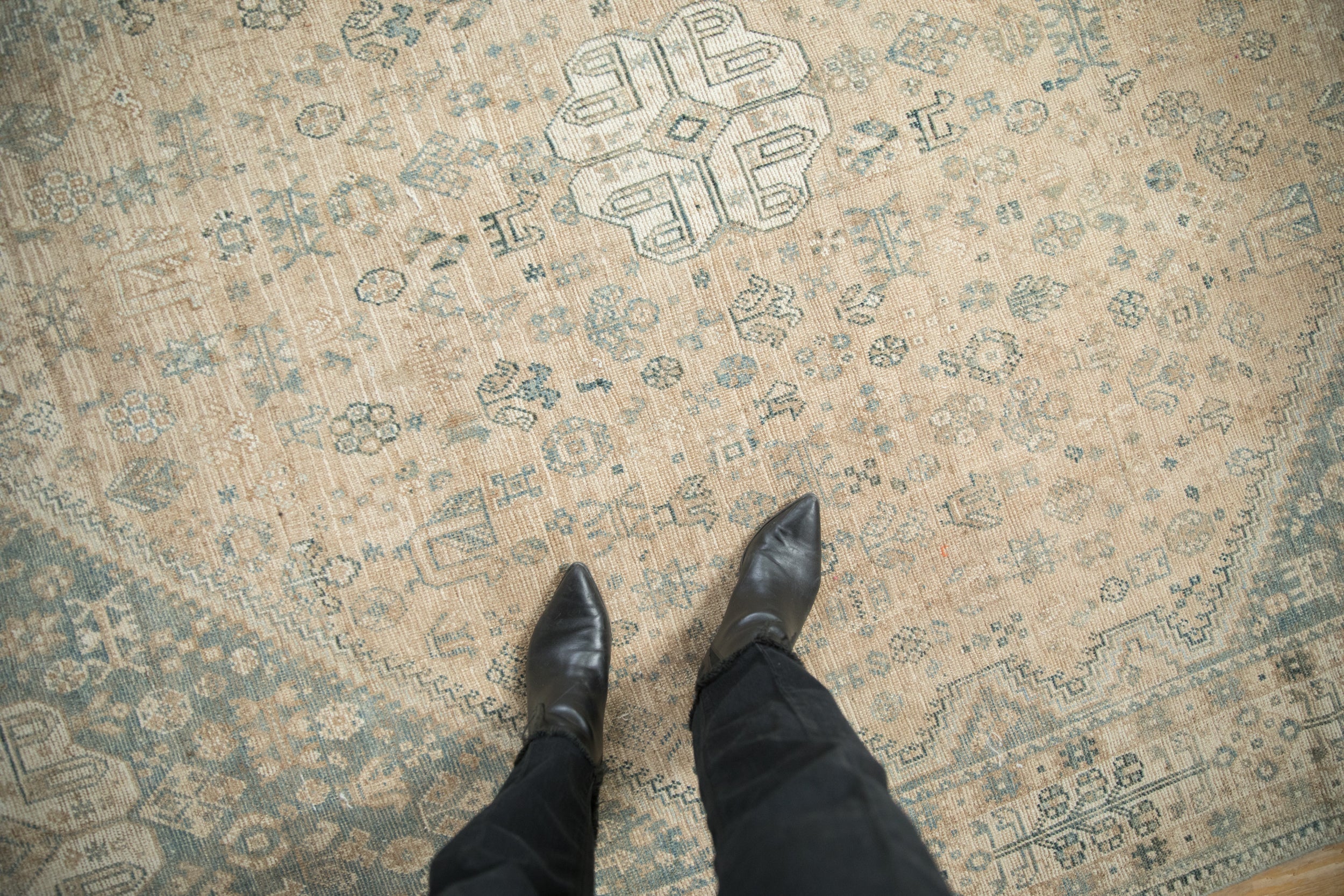 7x10 Vintage Distressed Qashqai Carpet