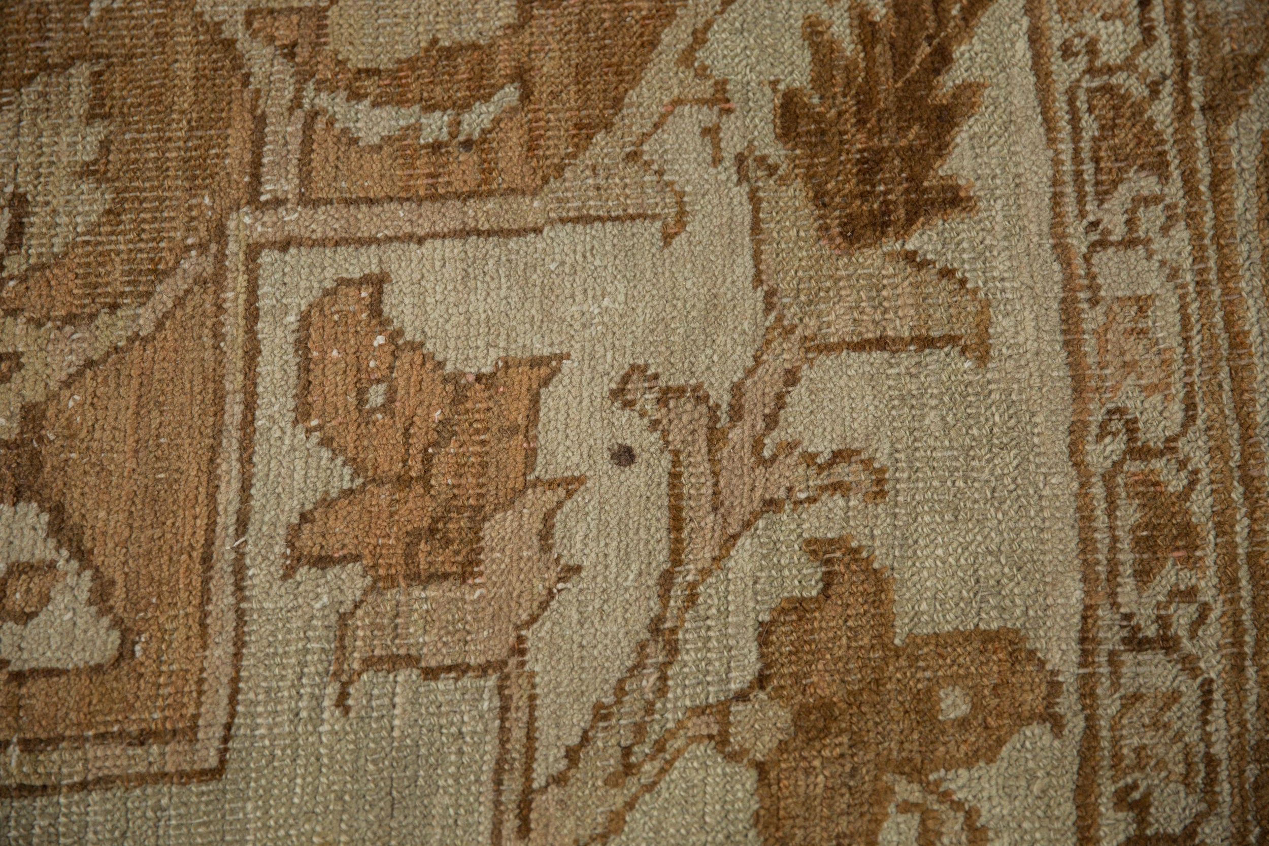 9x12.5 Vintage Distressed Heriz Carpet
