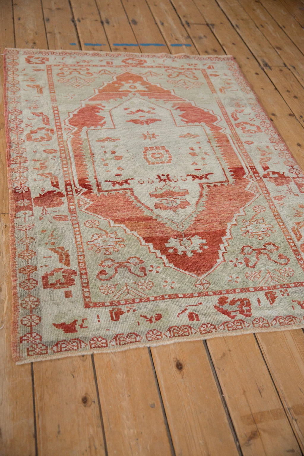 3.5x4.5 Vintage Distressed Oushak Square Rug