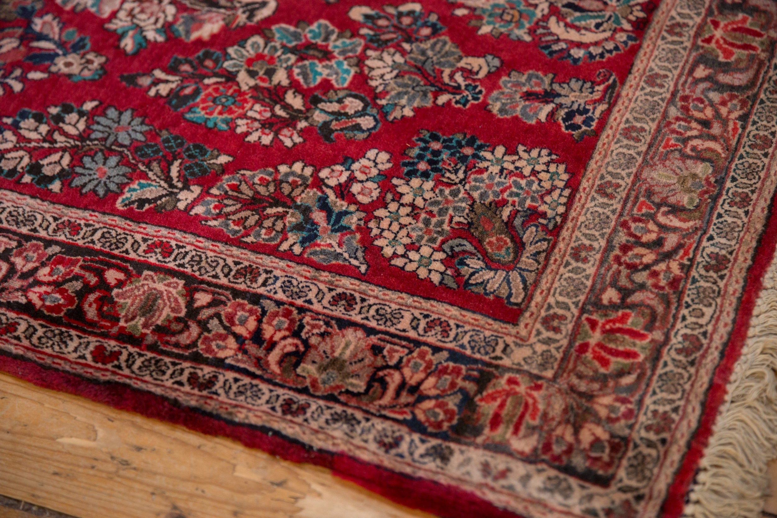 3.5x5 Vintage Fine Sarouk Rug