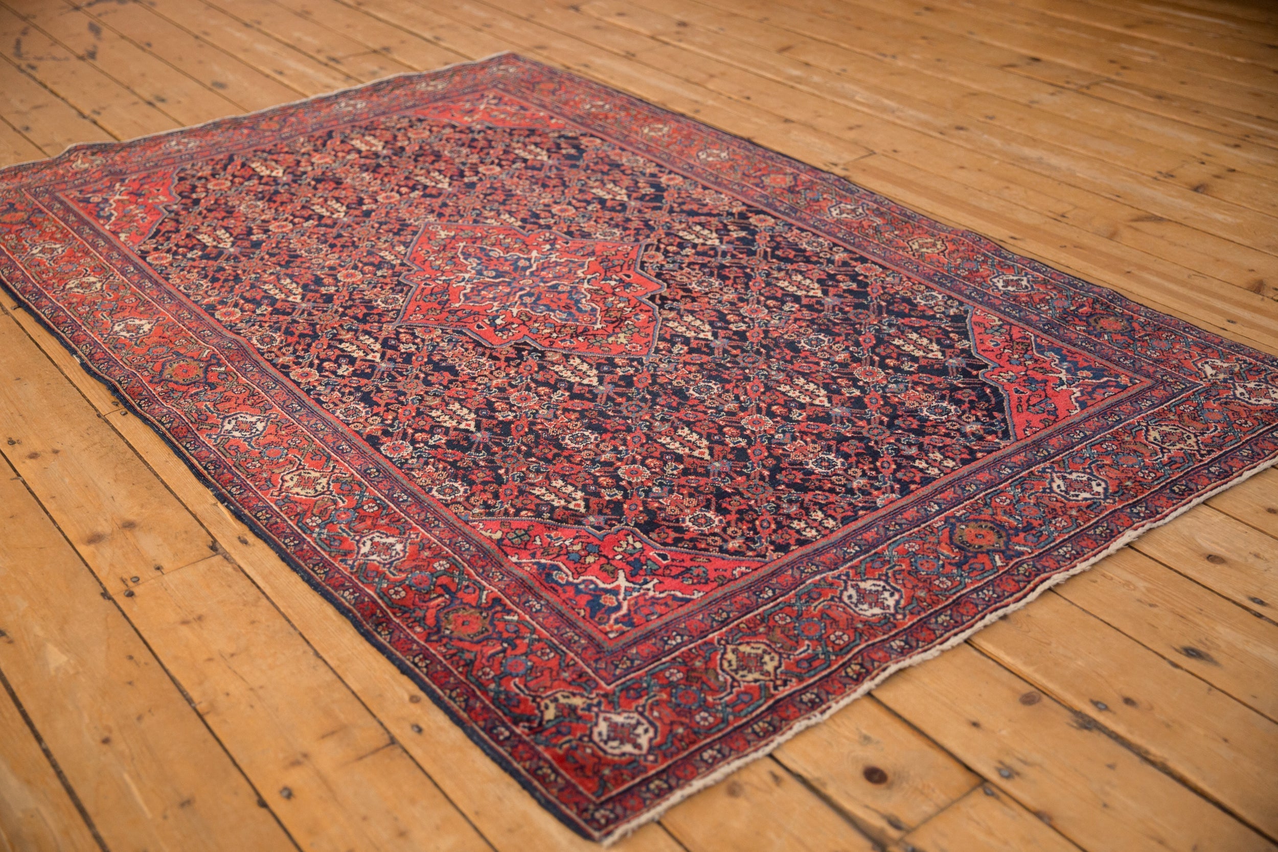 4x7 Antique Sarouk Rug