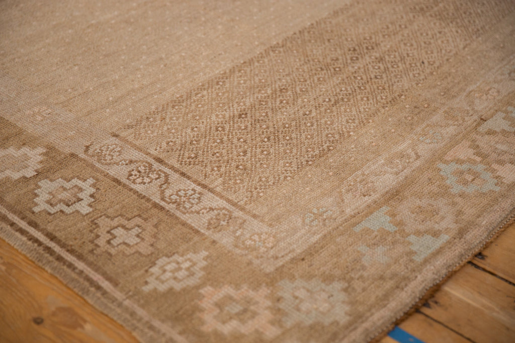 7.5x12 Vintage Distressed Kars Carpet