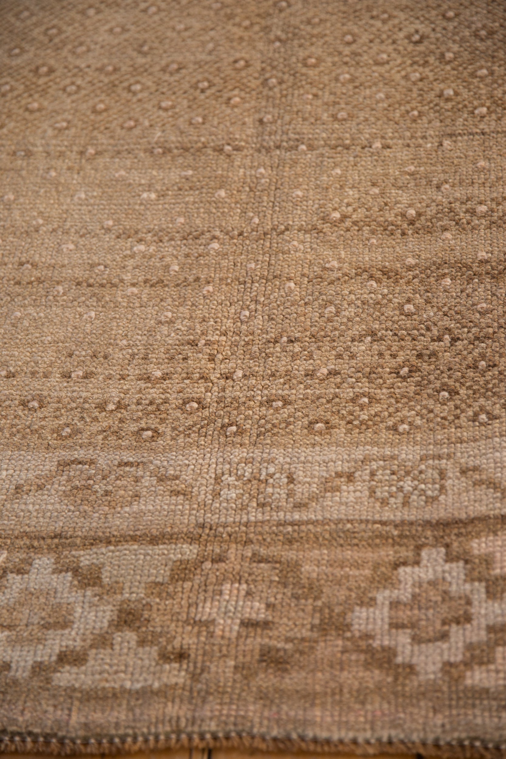 7.5x12 Vintage Distressed Kars Carpet
