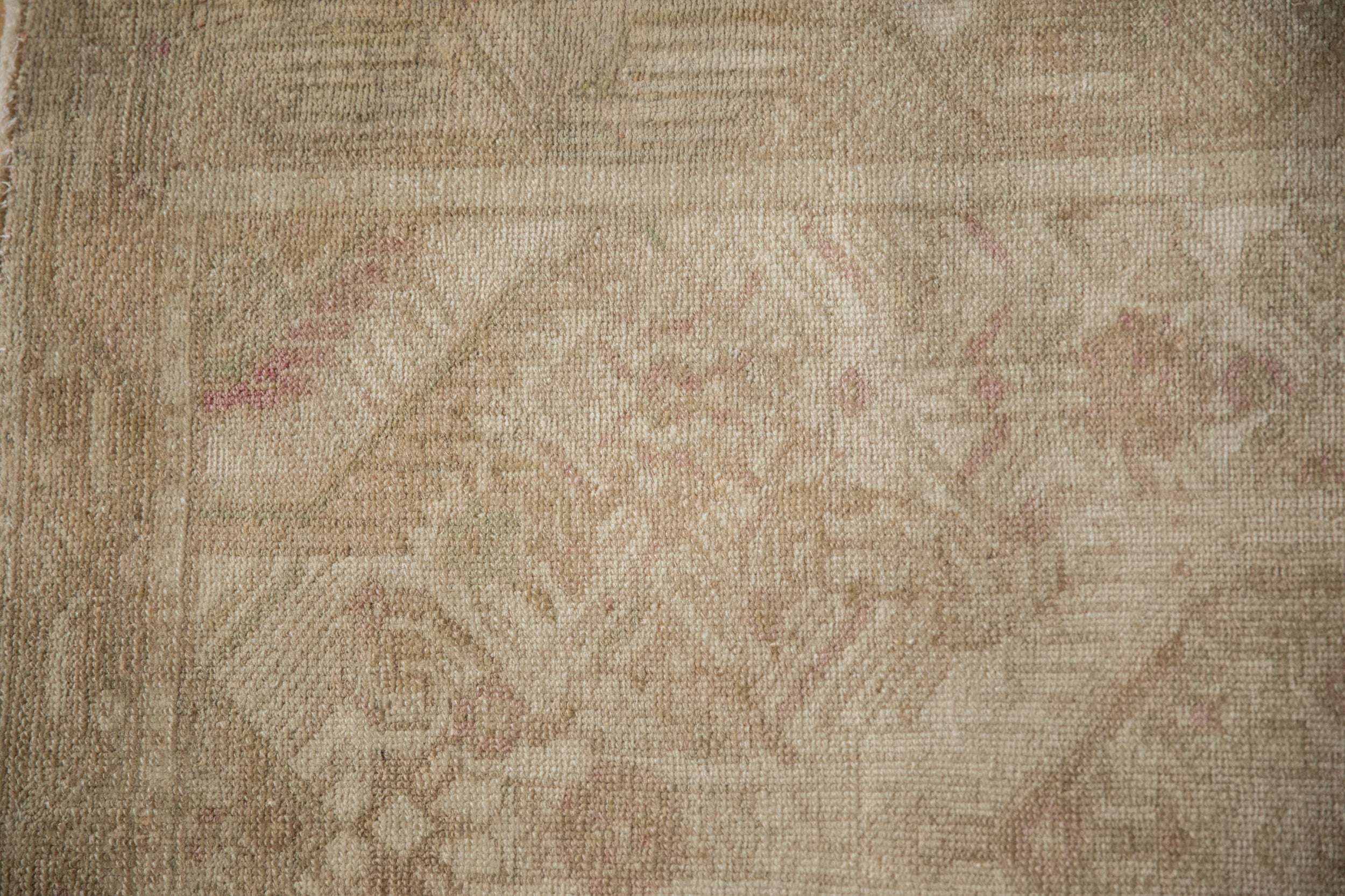 2.5x4 Vintage Distressed Tajabad Rug