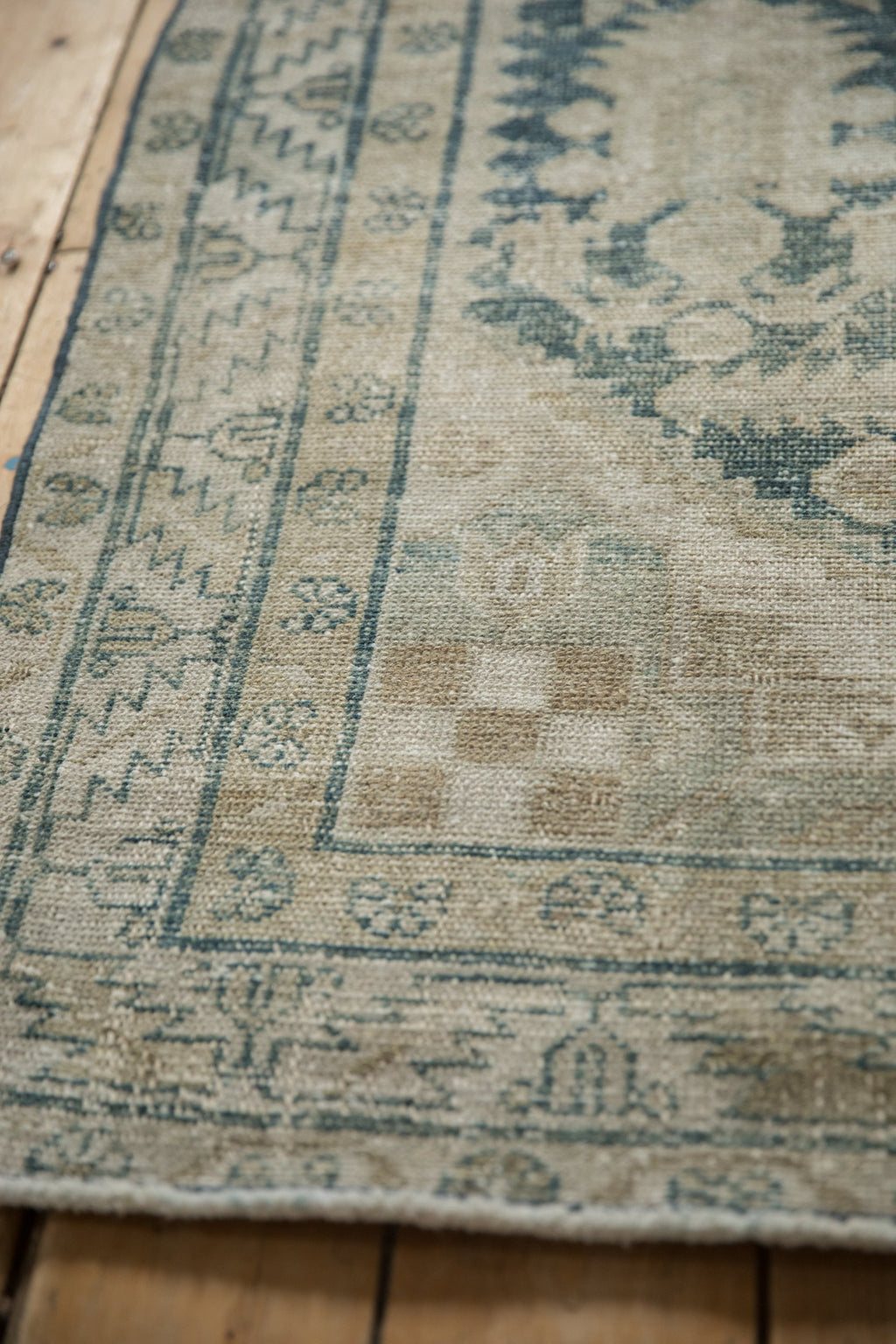 4x6.5 Vintage Distressed Hamadan Rug