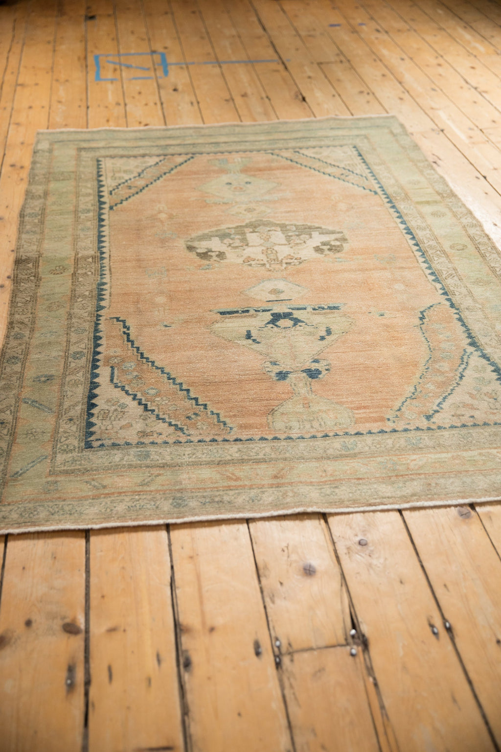 4x6.5 Vintage Distressed Hamadan Rug