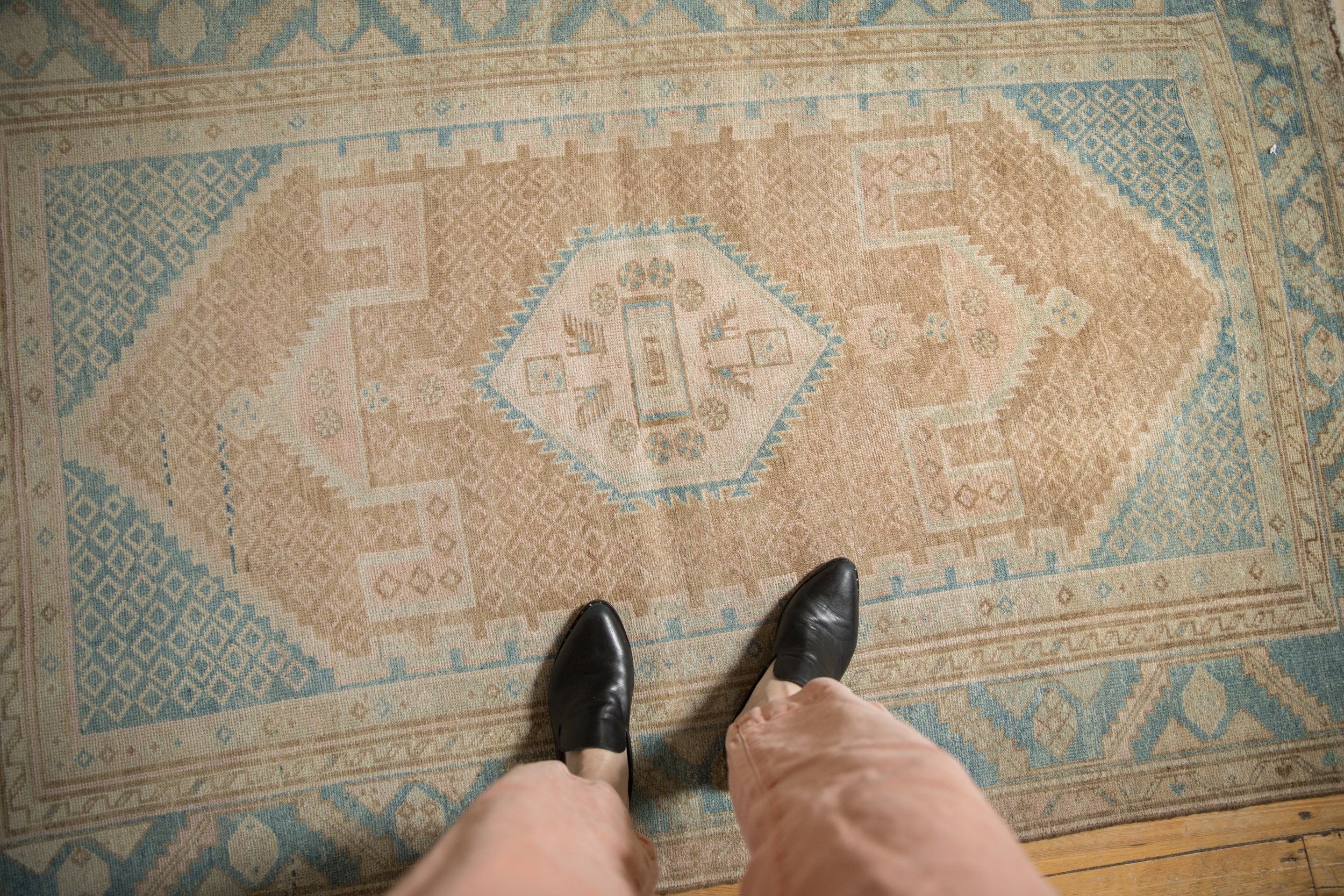 4x6.5 Vintage Distressed Hamadan Rug
