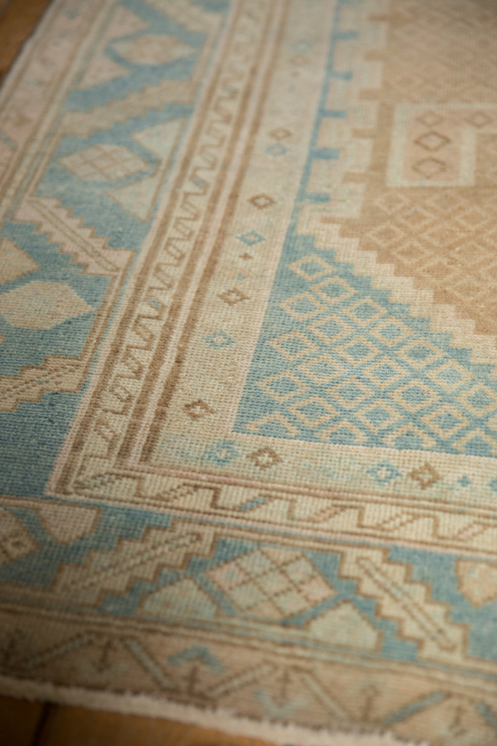 4x6.5 Vintage Distressed Hamadan Rug