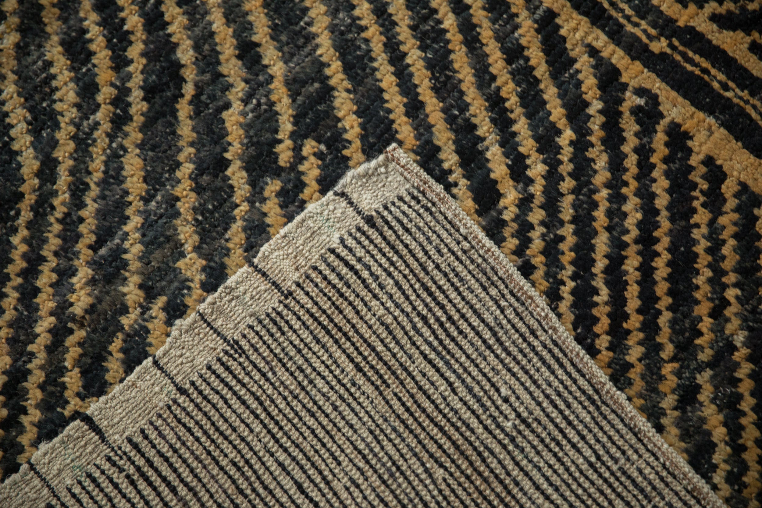 7x9.5 Afghani Moroccan Design Carpet