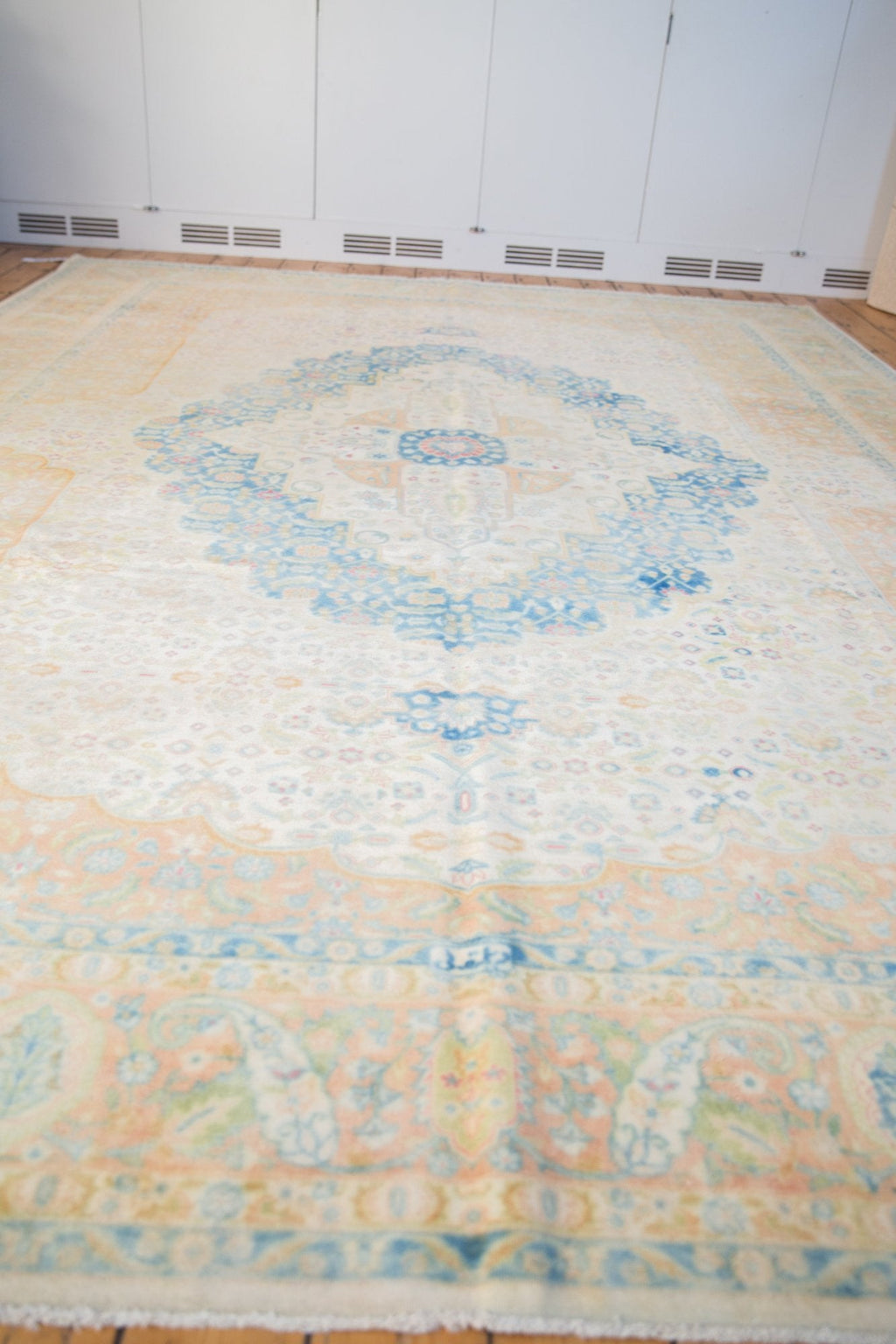 10x14 Vintage Distressed Bulgarian Herati Design Carpet
