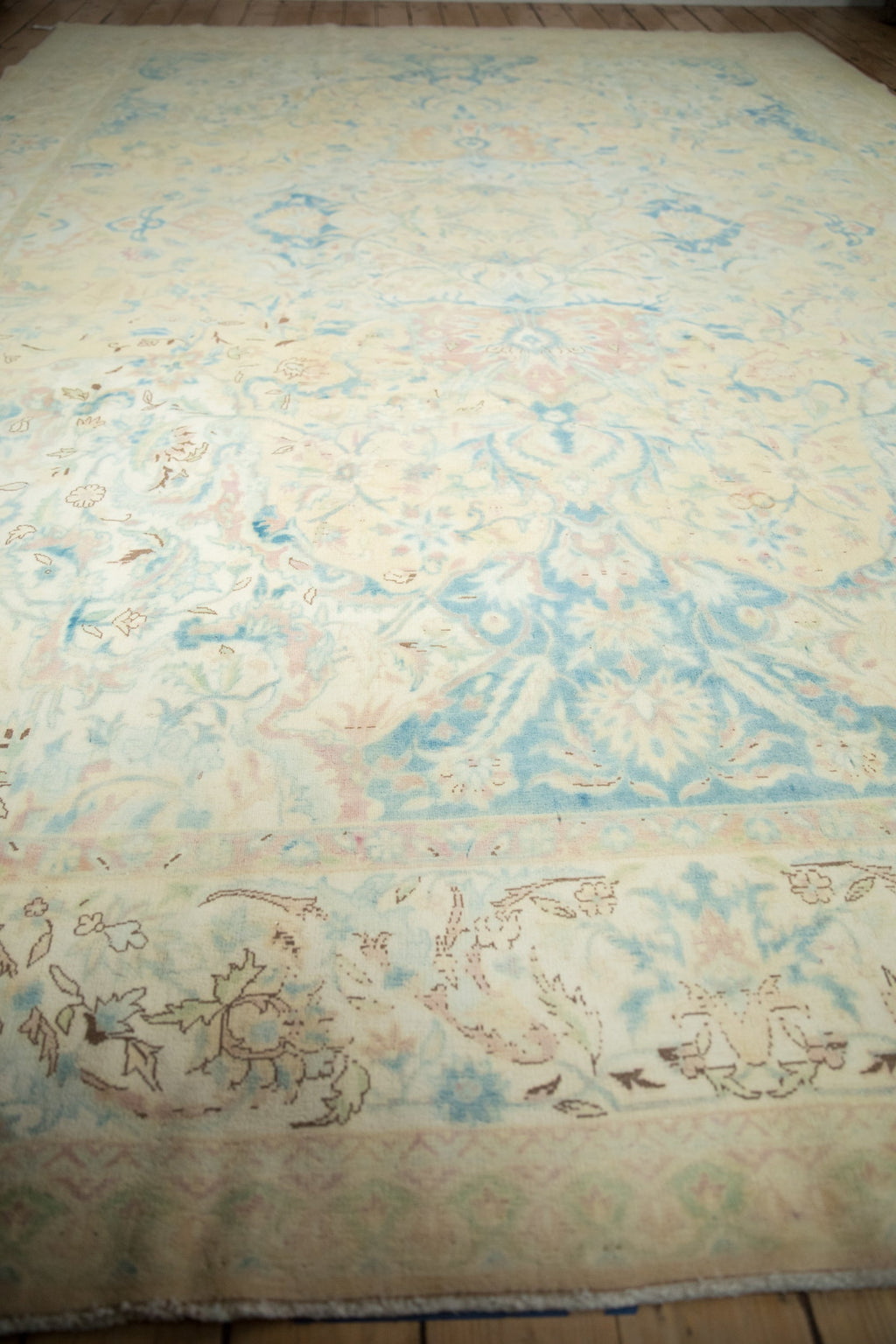 10x14 Vintage Distressed Bulgarian Polonaise Design Carpet