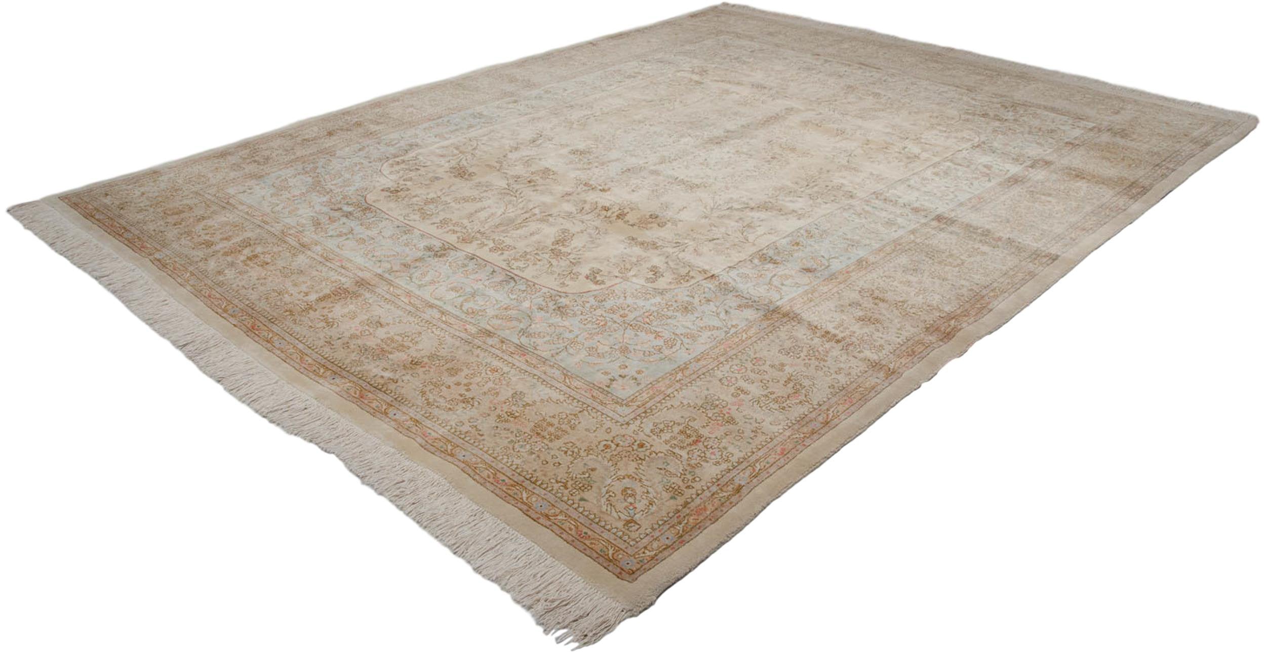 10.5x13.5 Vintage Tabriz Carpet
