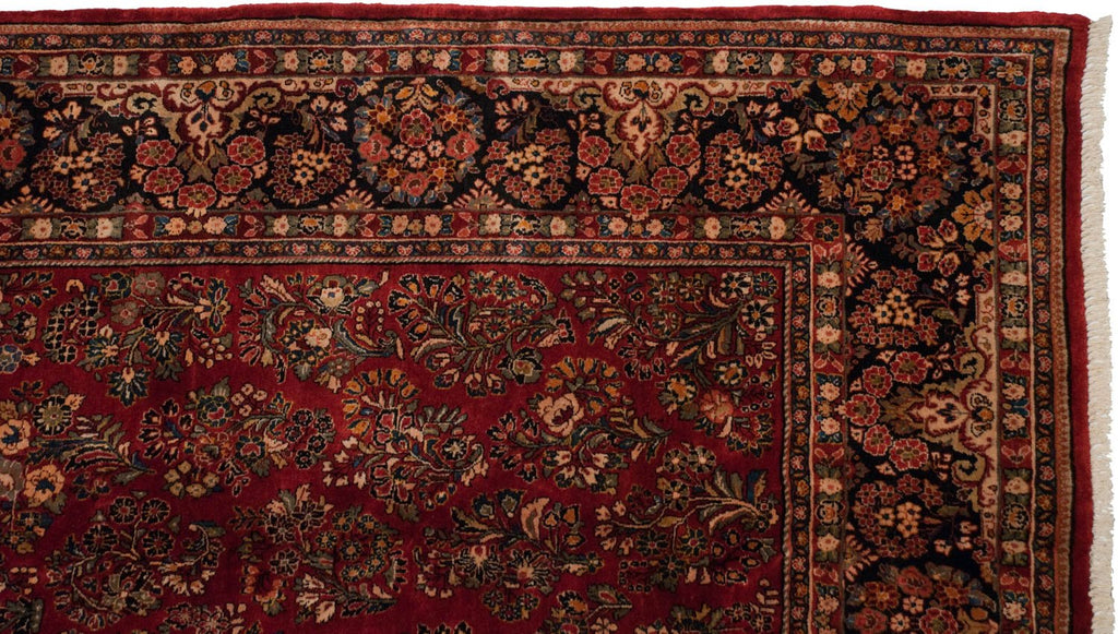 10.5x18.5 Vintage American Sarouk Carpet