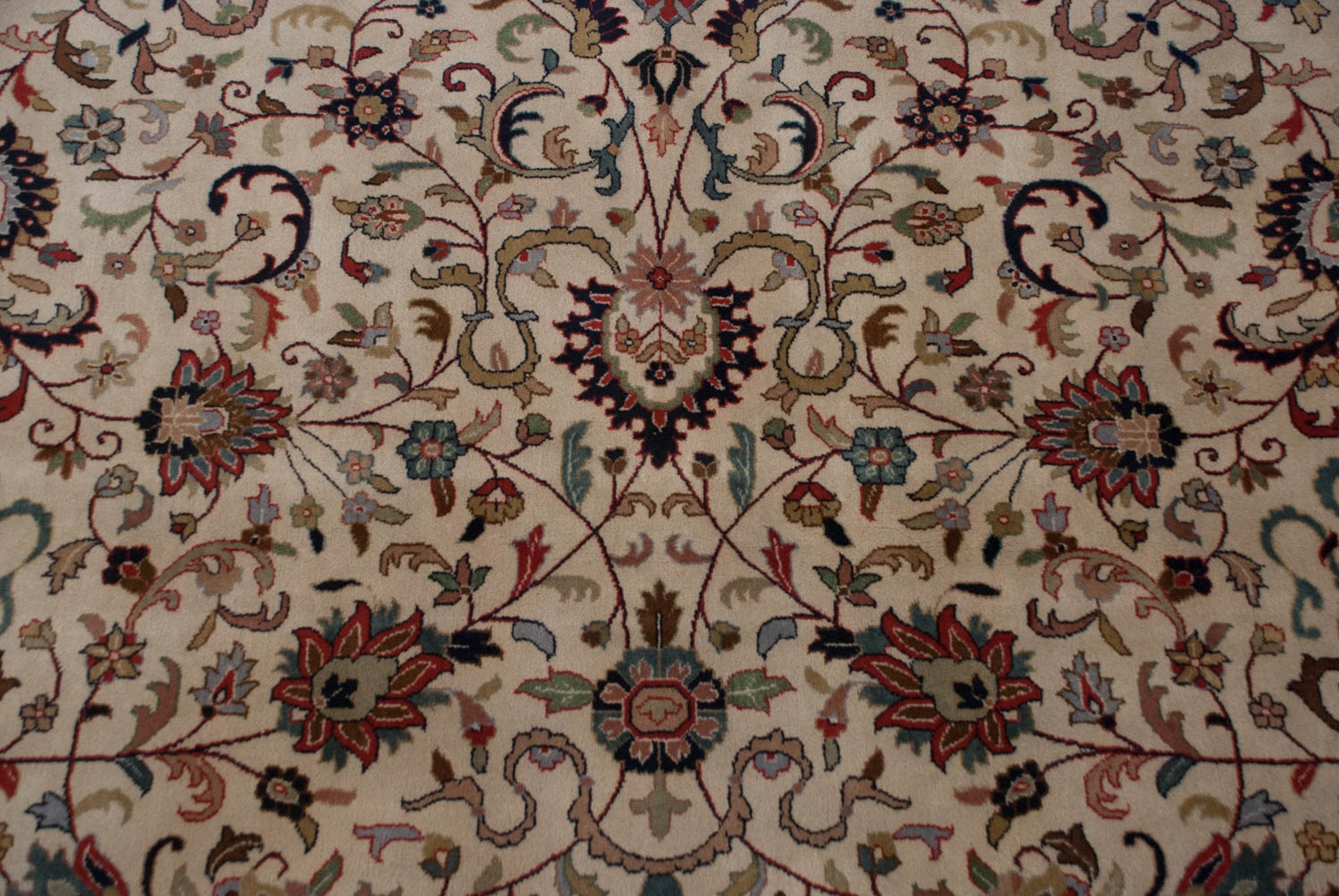 10x14 Vintage Agra Carpet