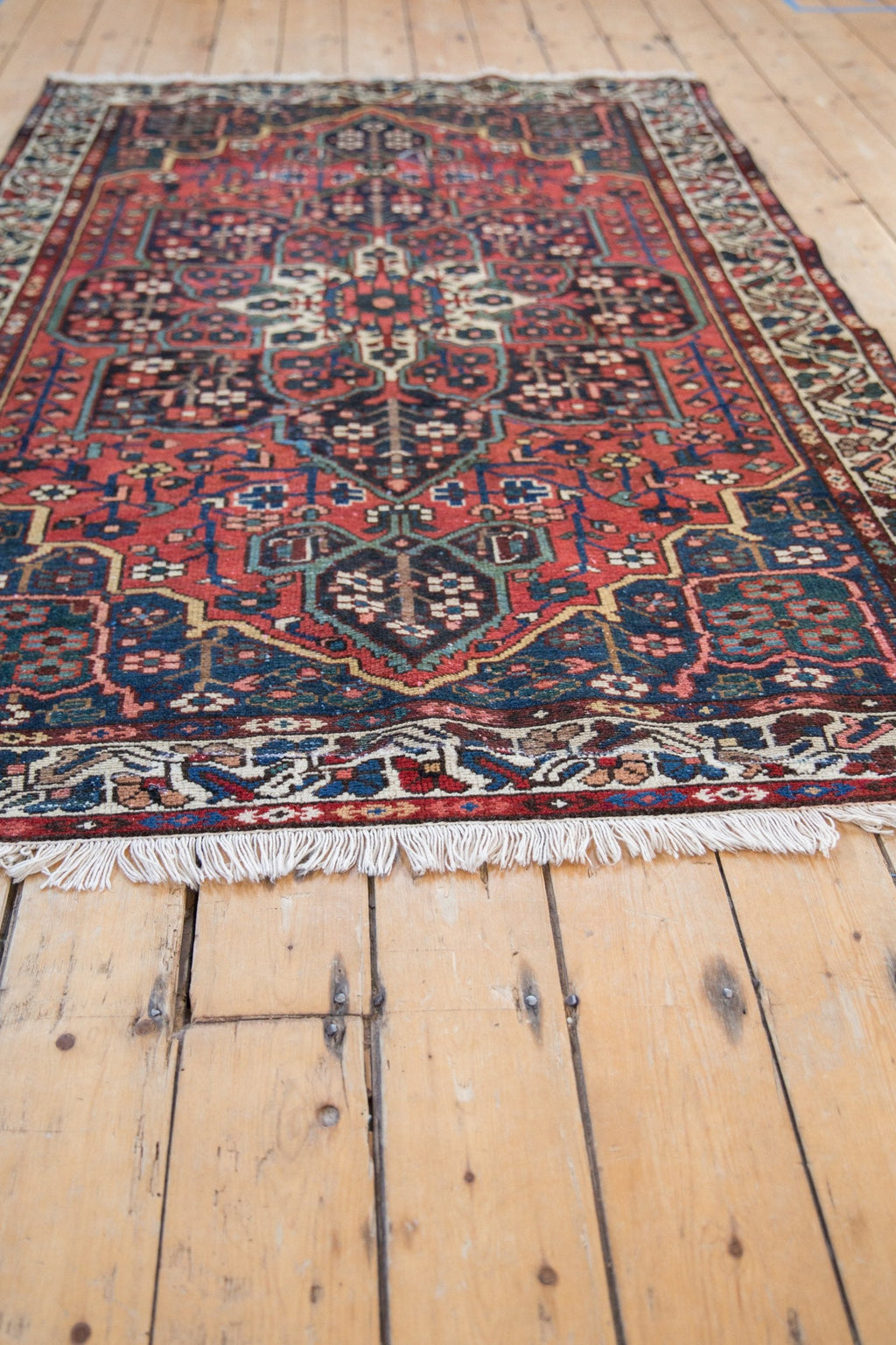 4.5x6.5 Vintage Baktiari Rug