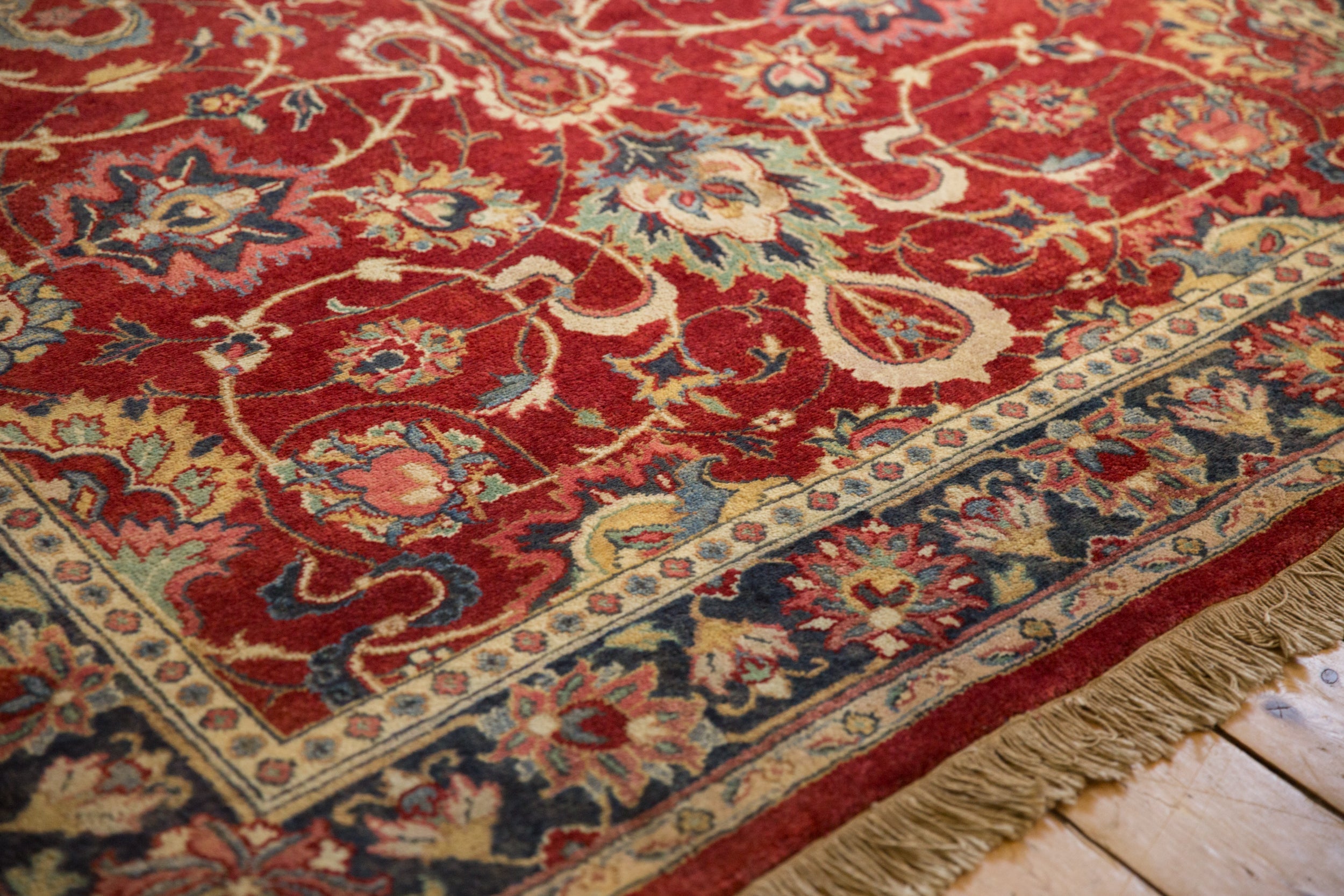 6x8.5 Vintage Agra Carpet