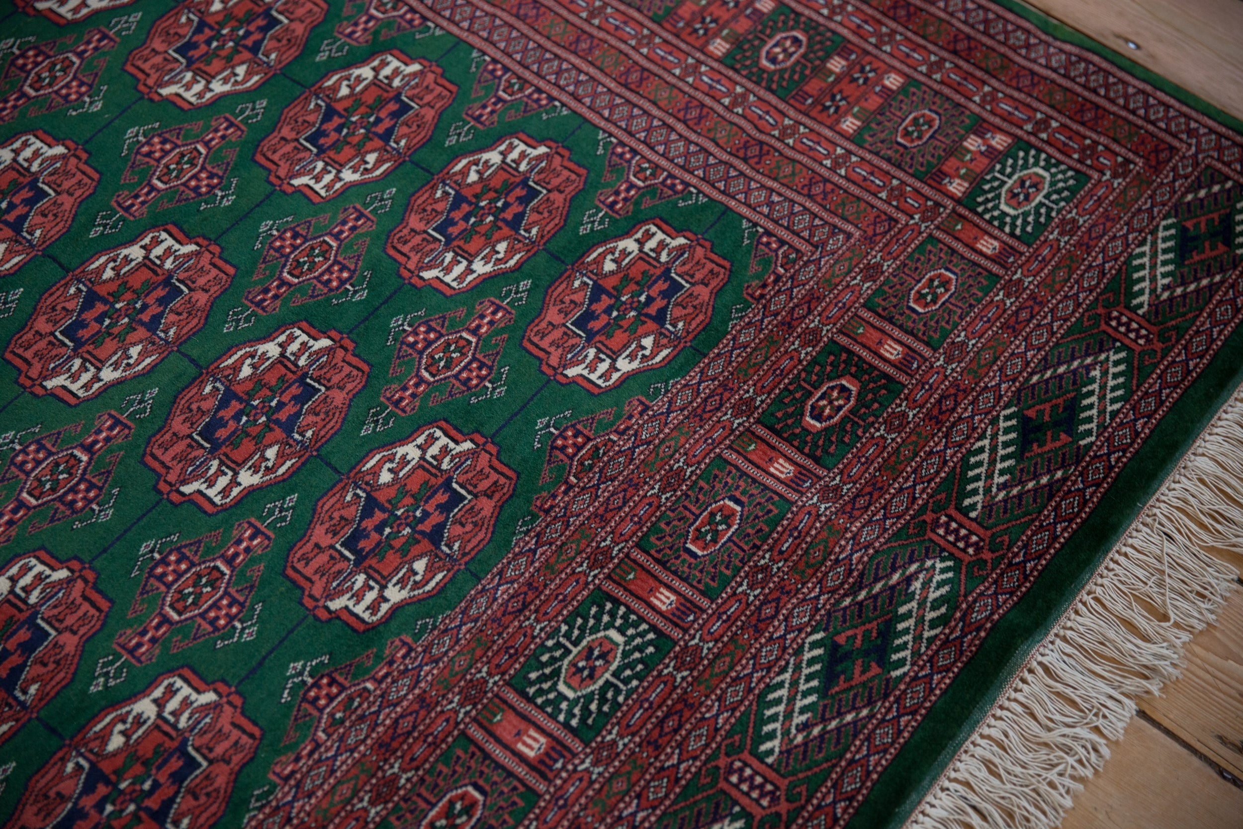 5x5 Vintage Fine Bokhara Square Rug