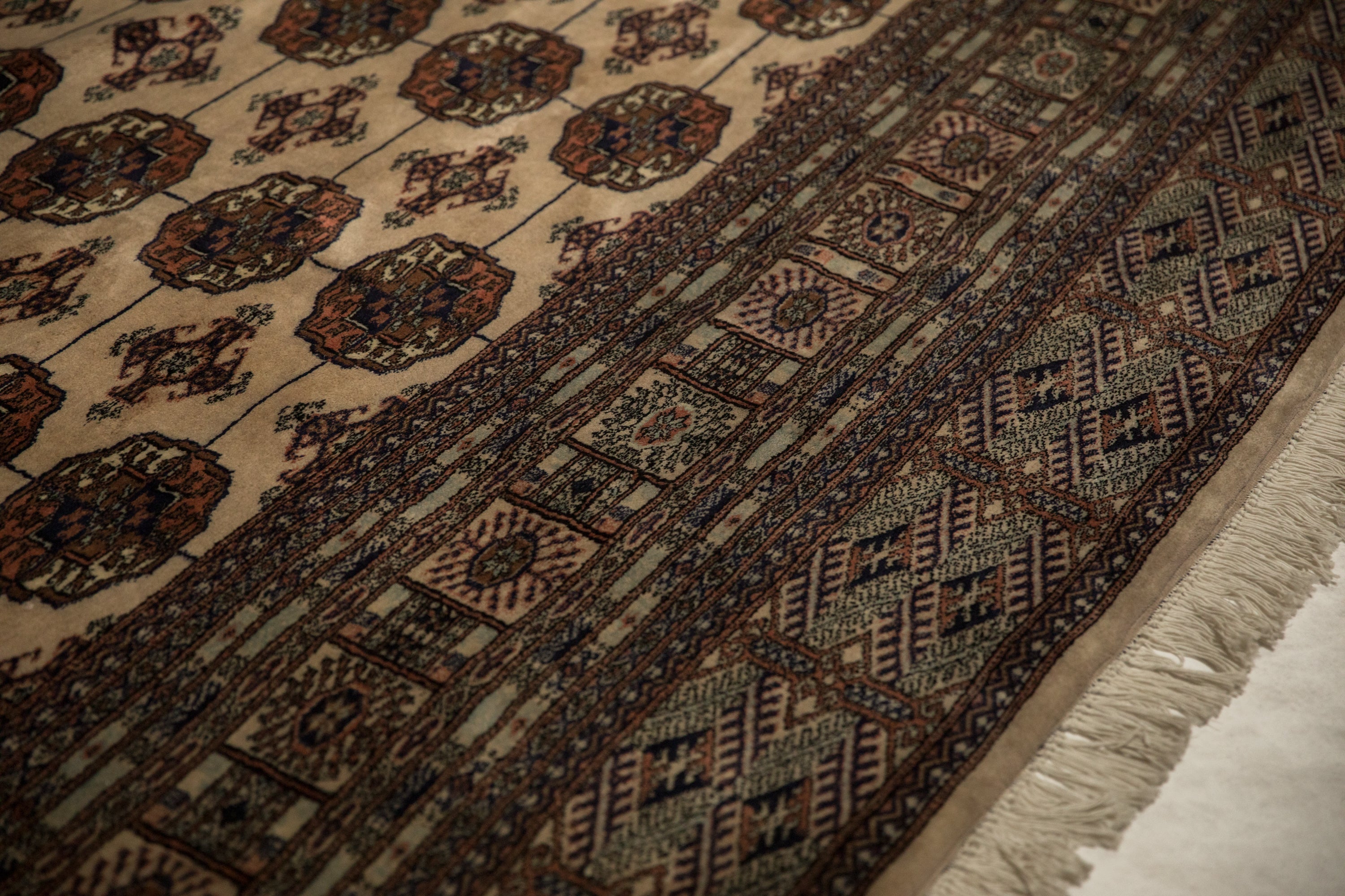 9x12 Vintage Fine Bokhara Carpet