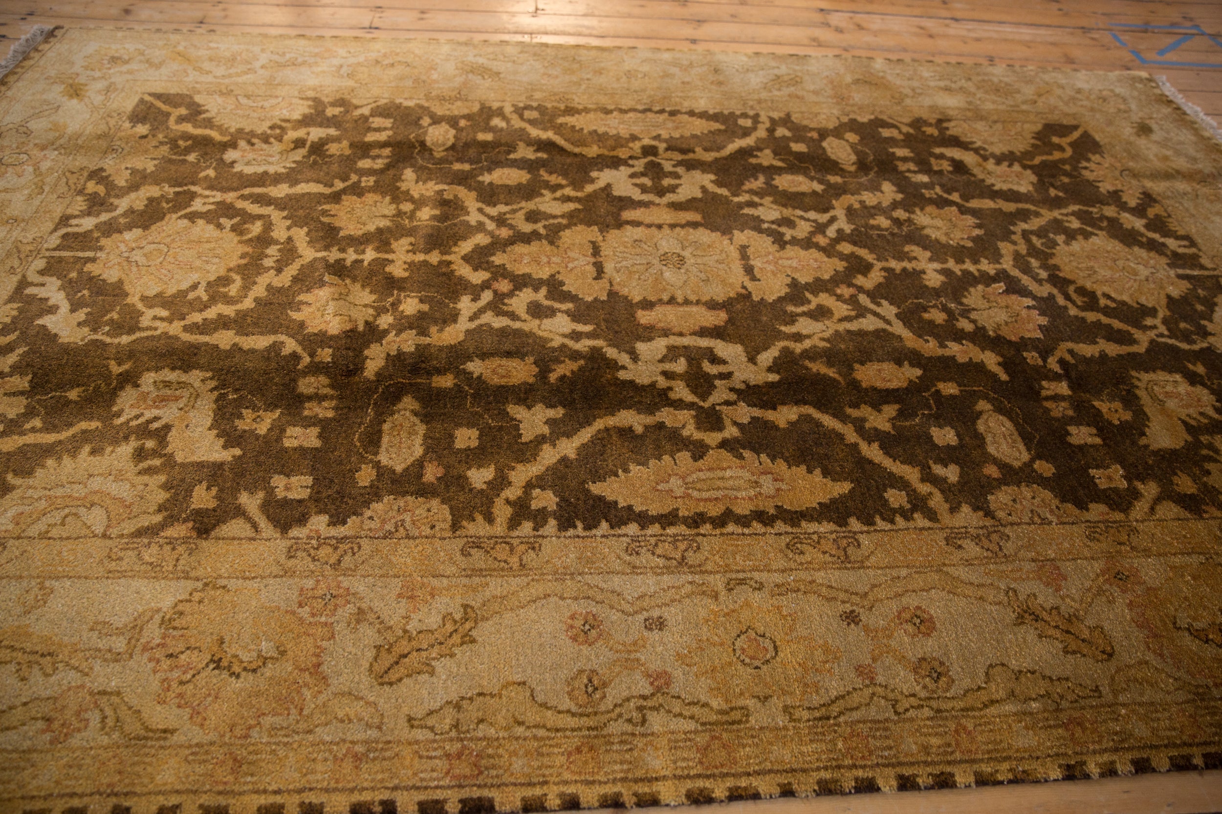 6x9.5 Gold Wash Indian Oushak Design Carpet