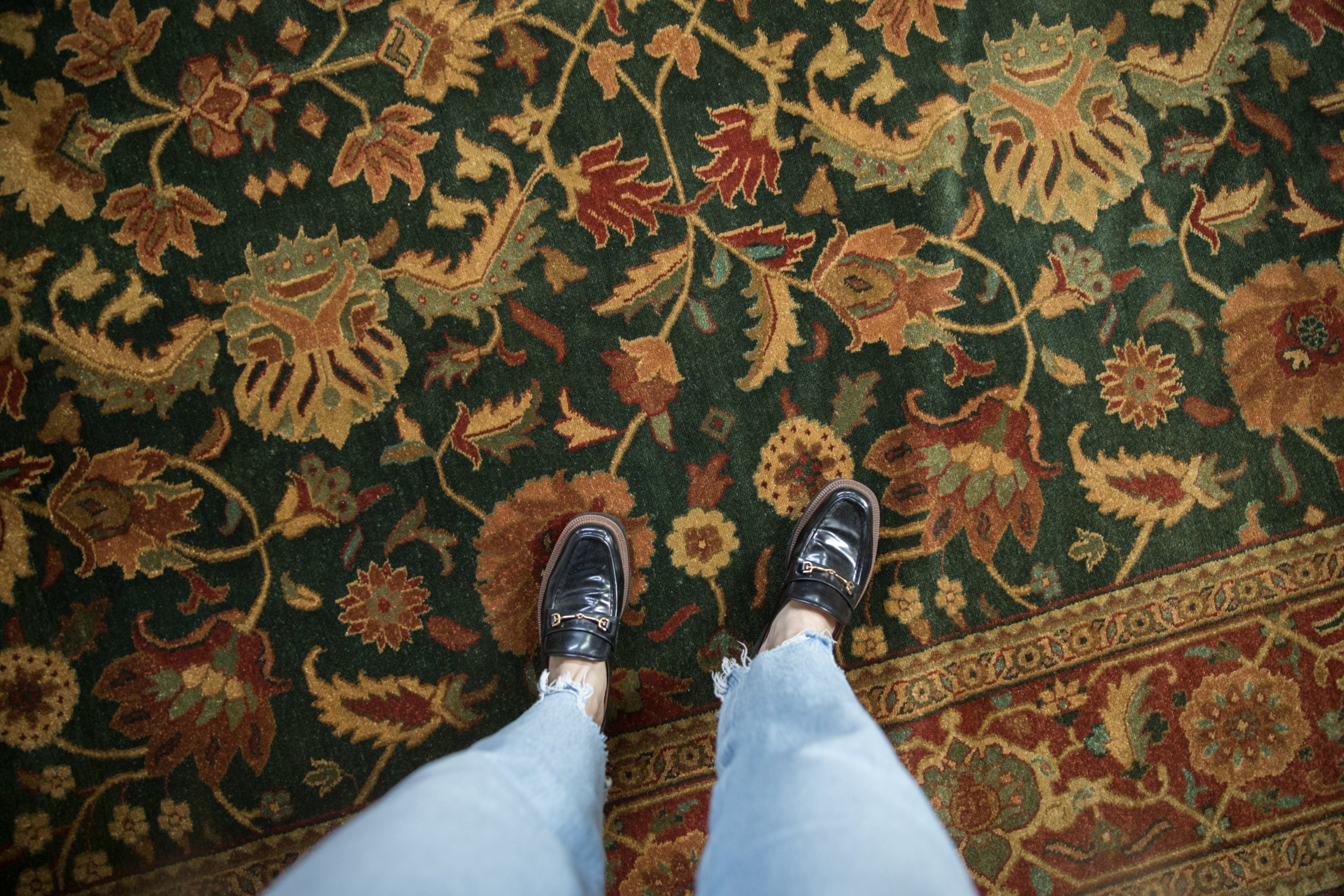 9x11.5 Vintage Indian Serapi Design Carpet